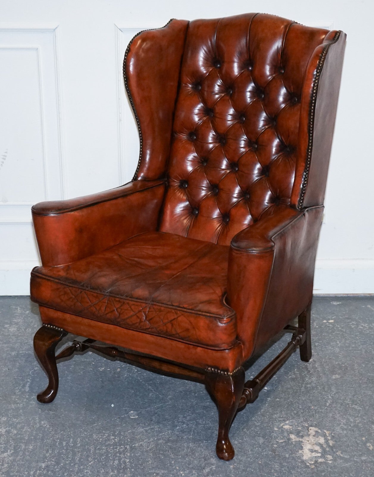 PAIR OF WILLIAM MORRIS FLAT ARM CHESTERFIELD WINGBACK BORDEAUX ARMCHAIRS