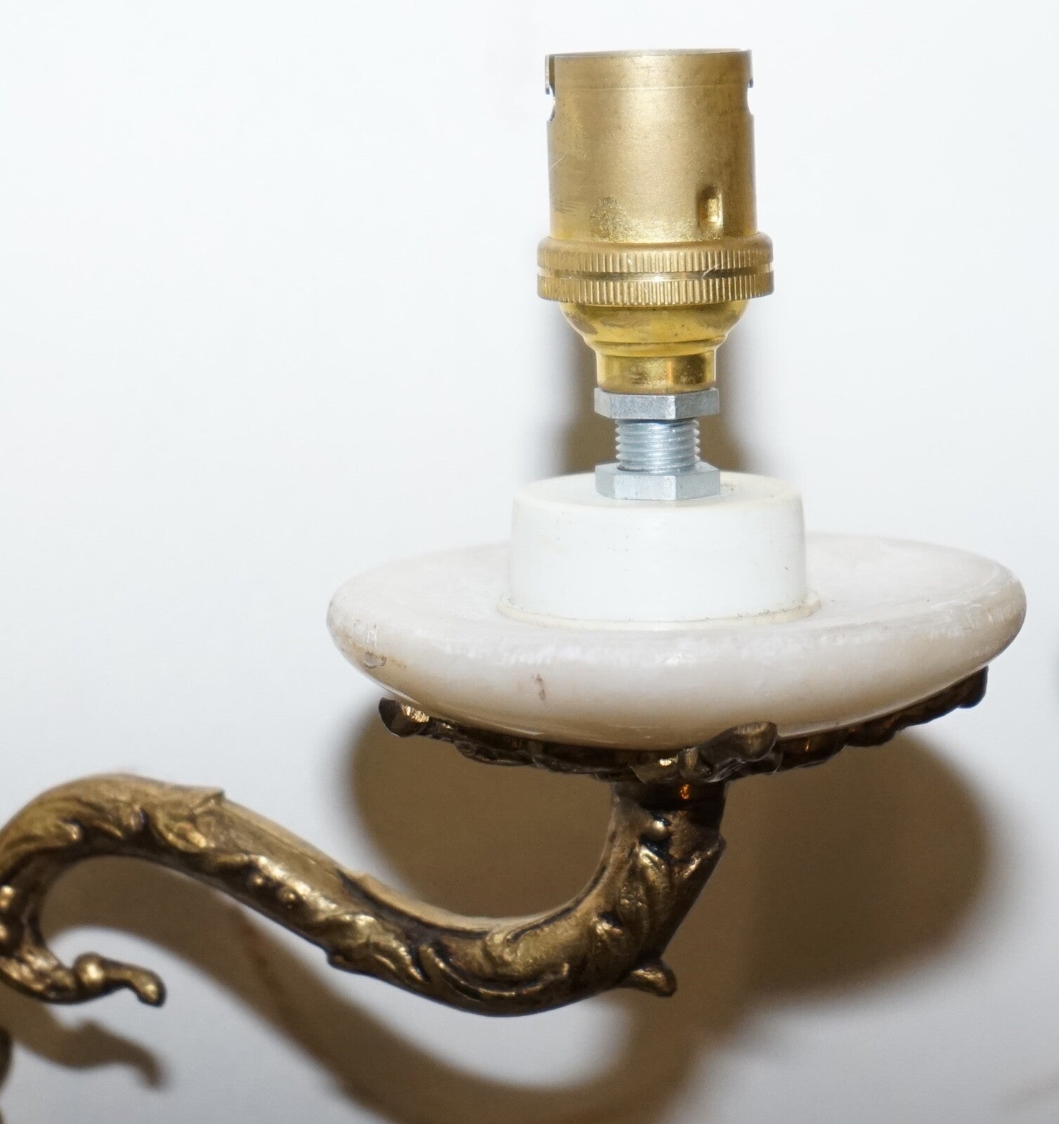 1960'S PAIR OF ALABASTER & BRASS TWIN WALL LIGHTS