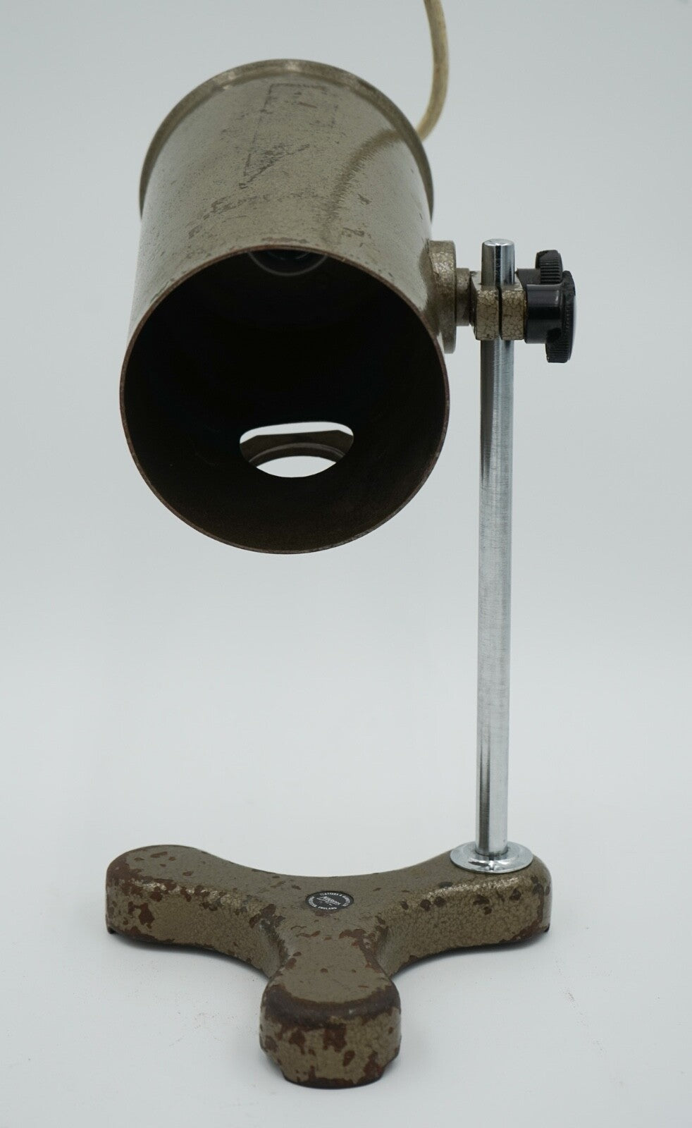 FLATTERS & GARNETT  SALVAGED LABORATORY SCHOOL TABLE ADJUSTABLE LIGHT 004