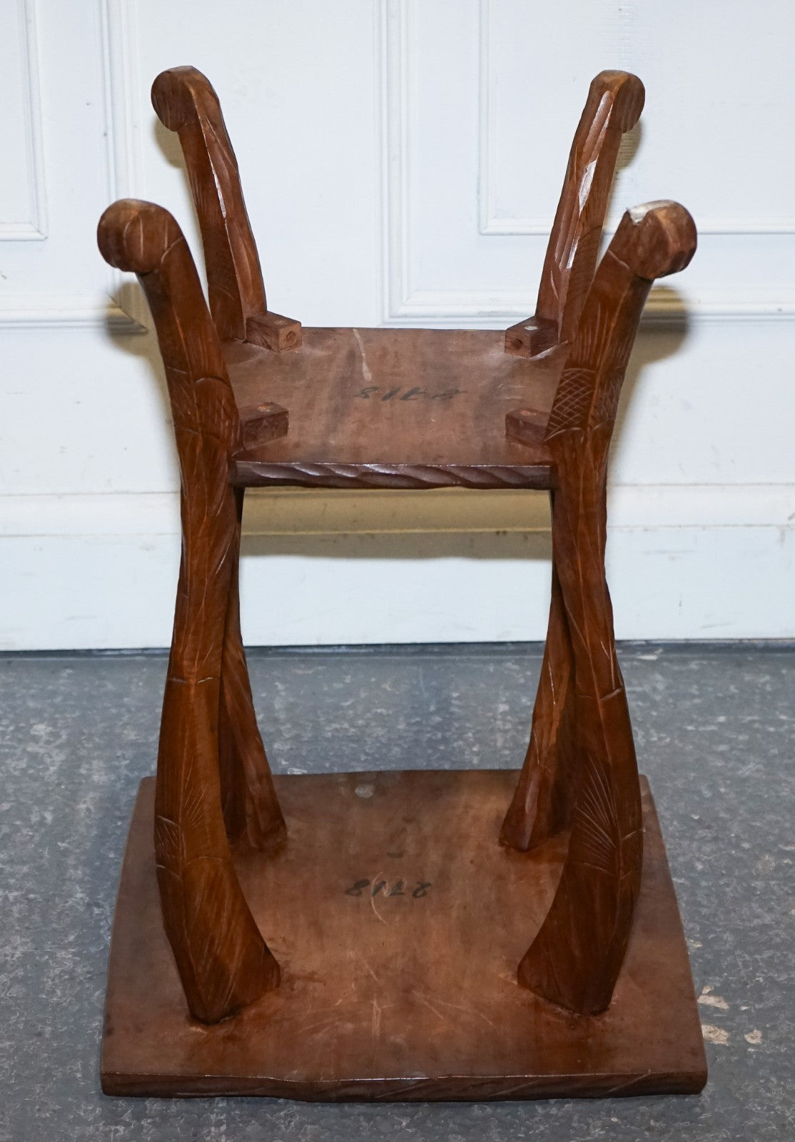 RESTORED 19TH CENTURY LIBERTYS LONDON HAND CARVED OCCASIONAL SIDE END LAMP TABLE