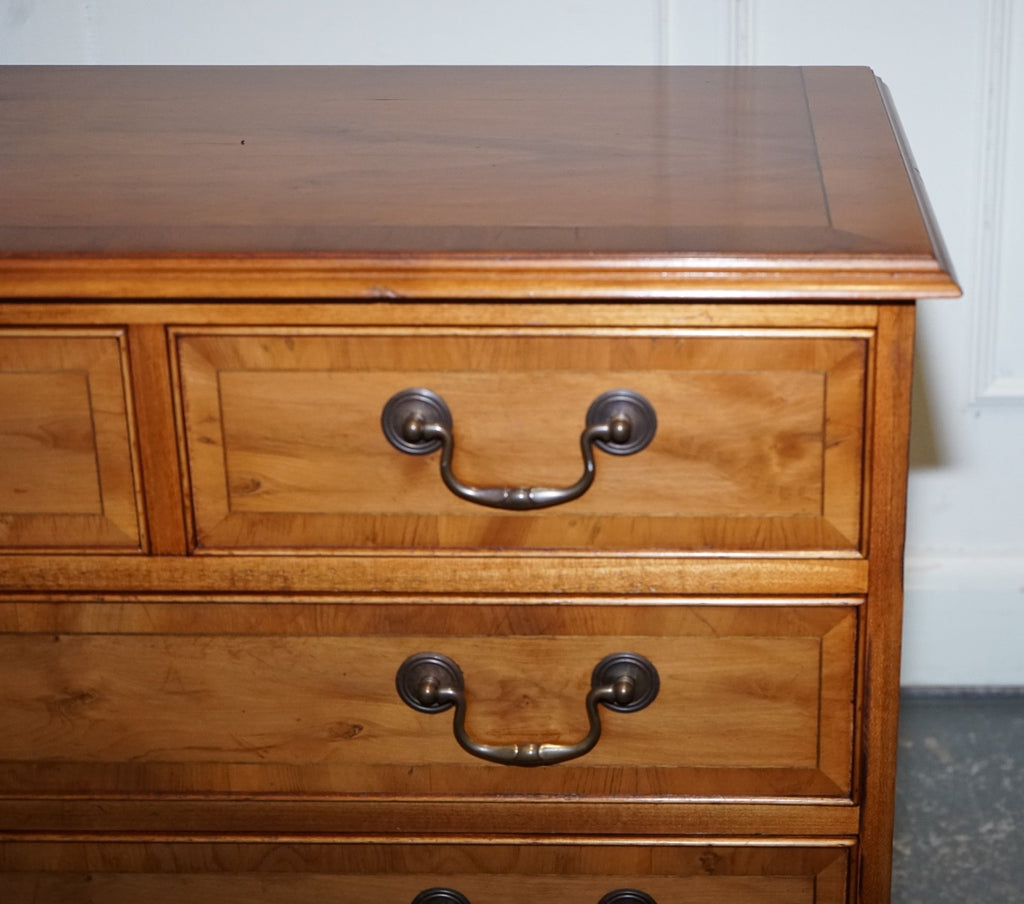 STUNNING GEORGIAN STYLE  WALNUT SIDEBOARD BANK OF DRAWERS