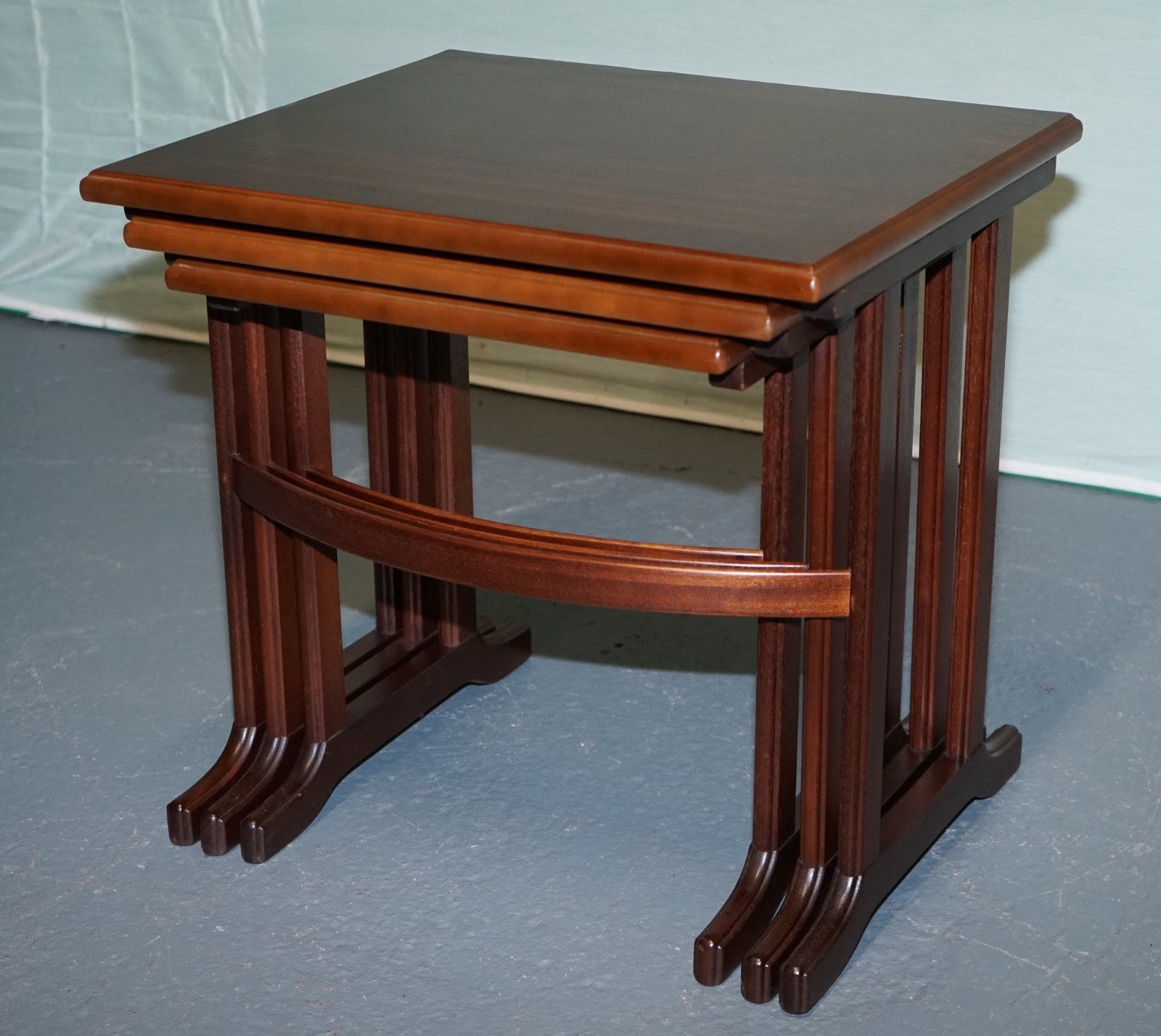 VINTAGE MiD CENTURY HARDWOOD NEST OF THREE TABLES