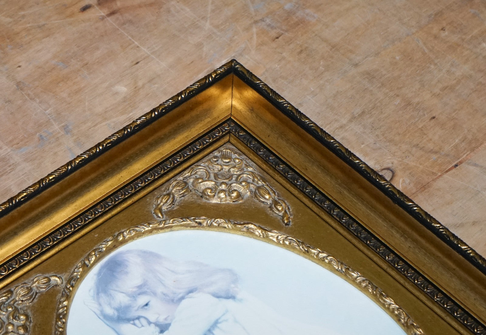 VINTAGE PRINT GILTED FRAME LITTLE GIRL AND DOG POSING 52 X 42 CM