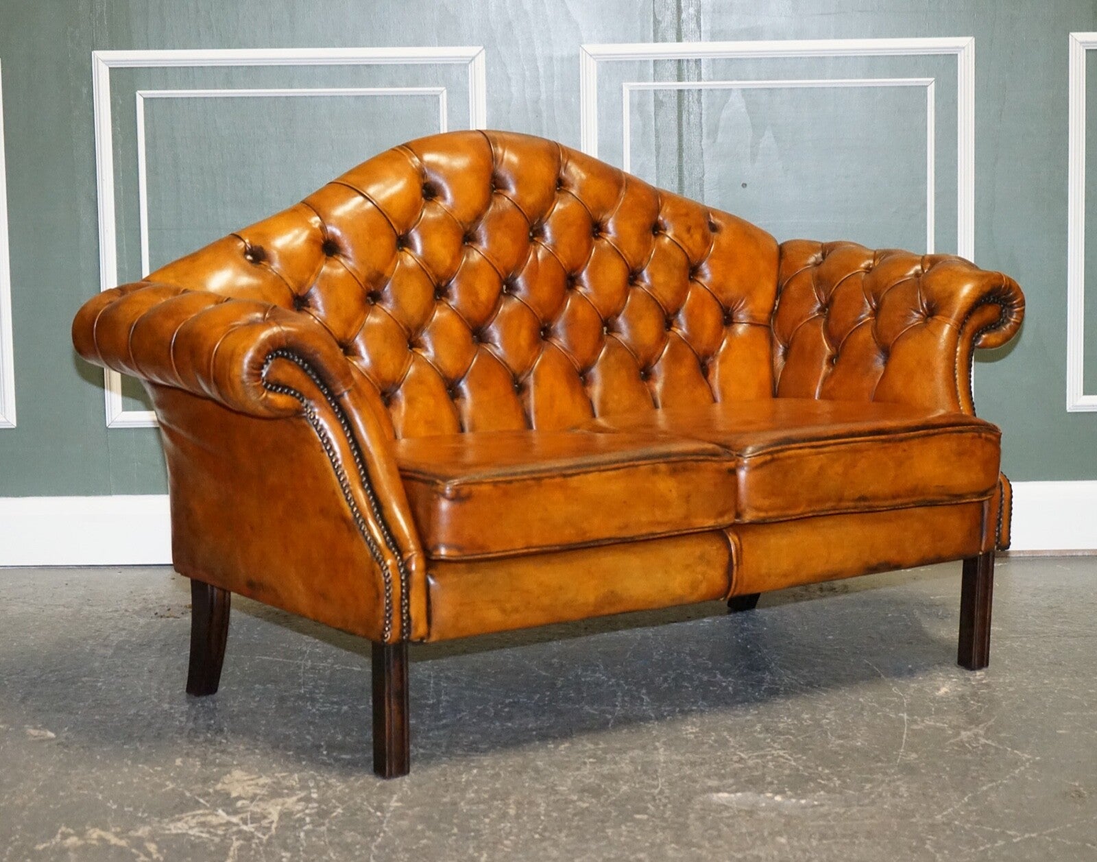 VINTAGE CIGAR BROWN HAND DYED LEATHER CAMEL BACK CHESTERFIELD TWO SEATER SOFA