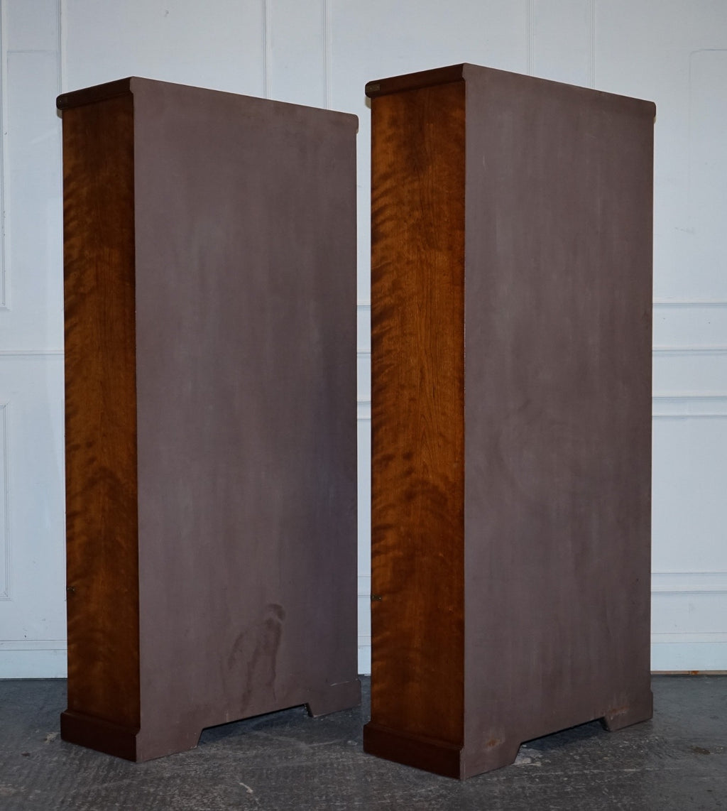 STUNNING PAIR OF KENNEDY HARRODS LONDON MILITARY CAMPAIGN OPEN BOOKCASES