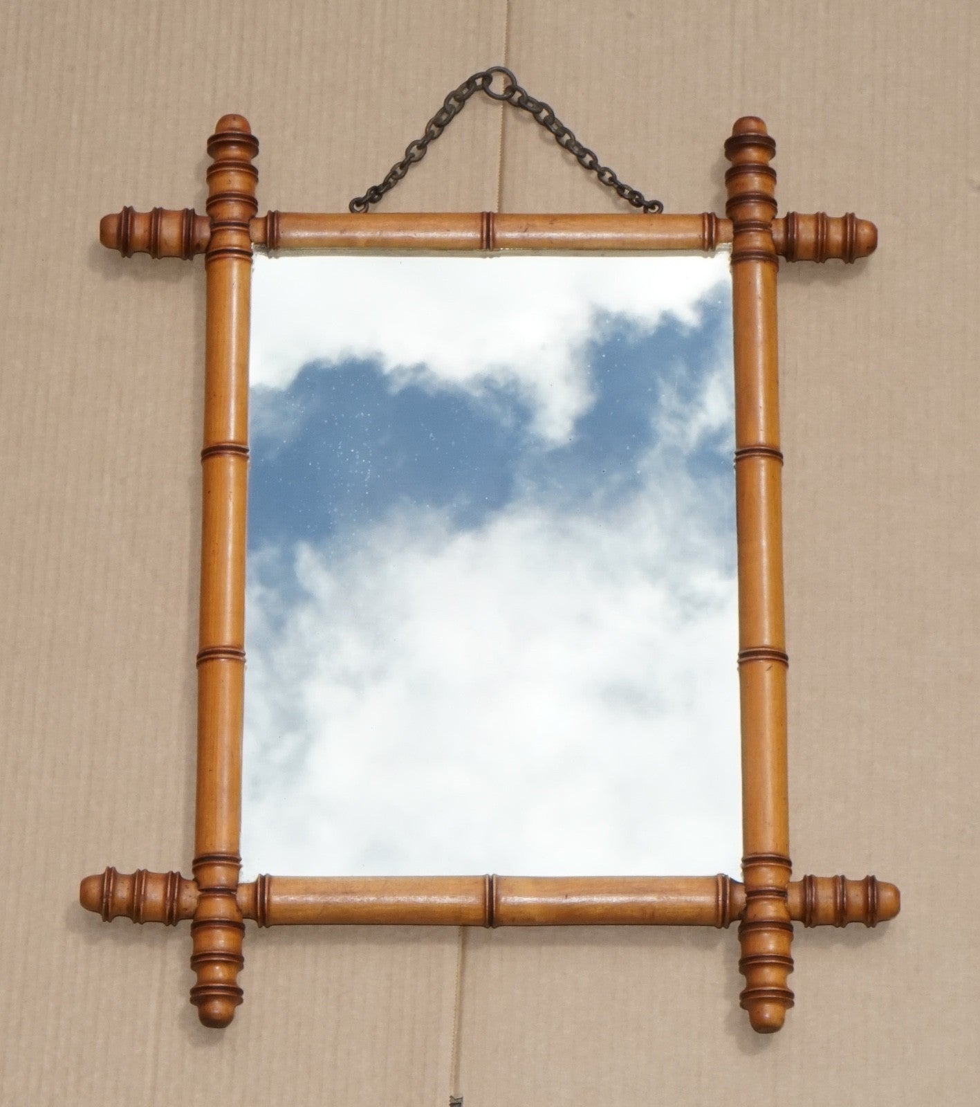 ANTIQUE ENGLISH DECORATIVE FAUX BAMBOO WALL MiRROR