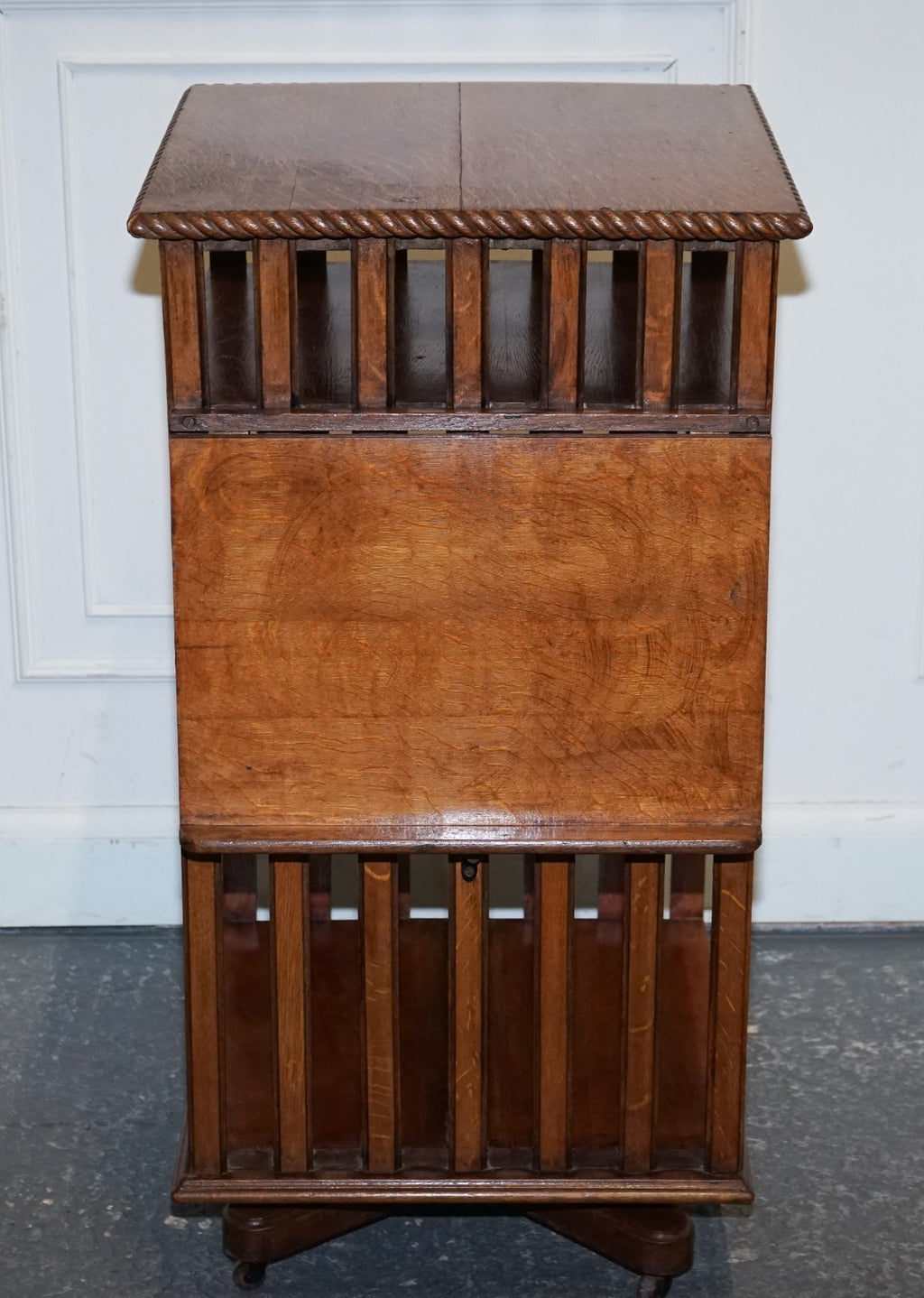 ANTIQUE SUBSTANTIAL OAK REVOLVING BOOKCASE WITH FOLDING READING STAND