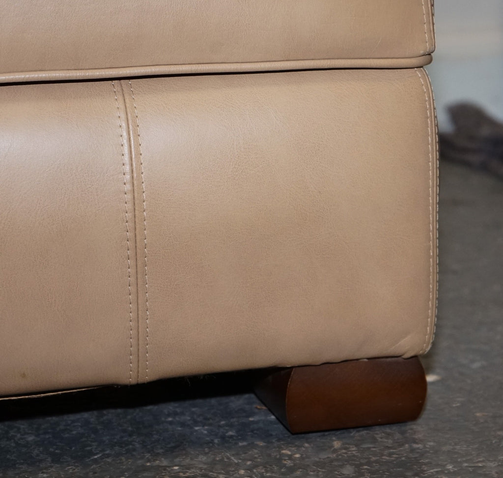 FINE LATTE BROWN LEATHER OTTOMAN FOOTSTOOL WITH STORAGE BY MULTIYORK ENGLAND