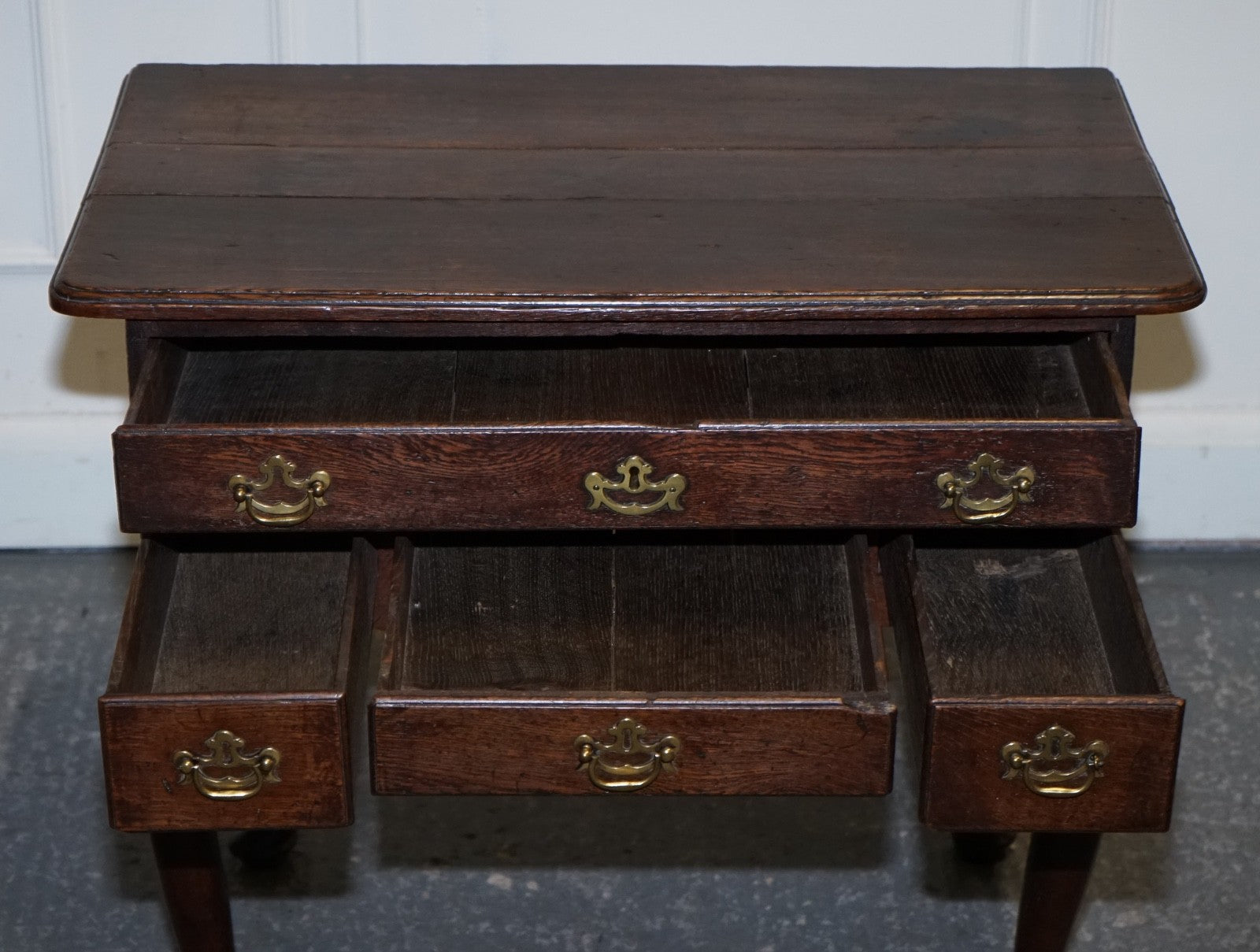 ANTIQUE 18TH CENTRY ENGLISH GEORGIAN GEORGE II OAK SMALL DESK NIGHTSTAND LOWBOY