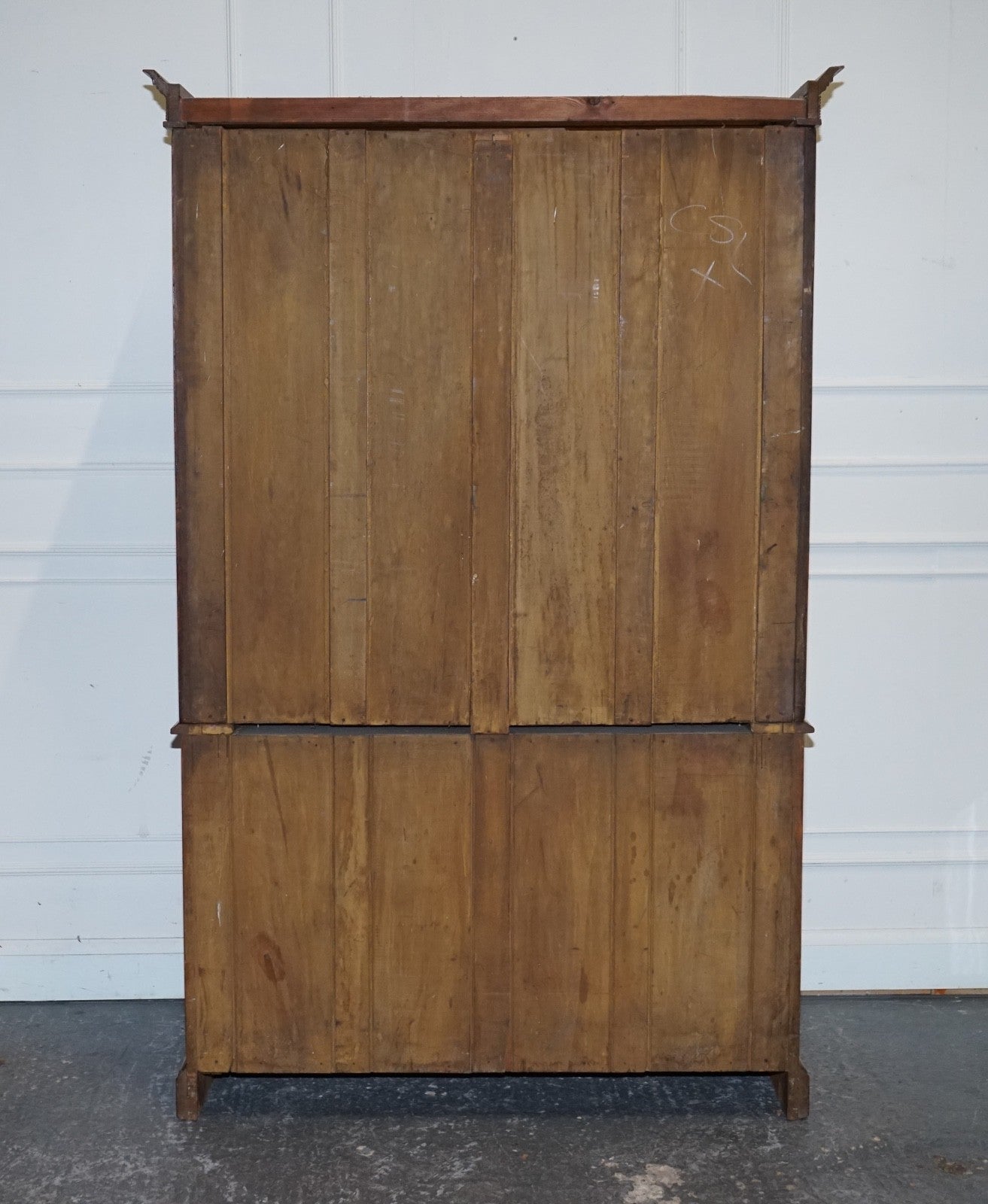 ANTIQUE VICTORIAN ENGLISH OAK LINEN PRESS WARDROBE WITH FOUR DRAWERS