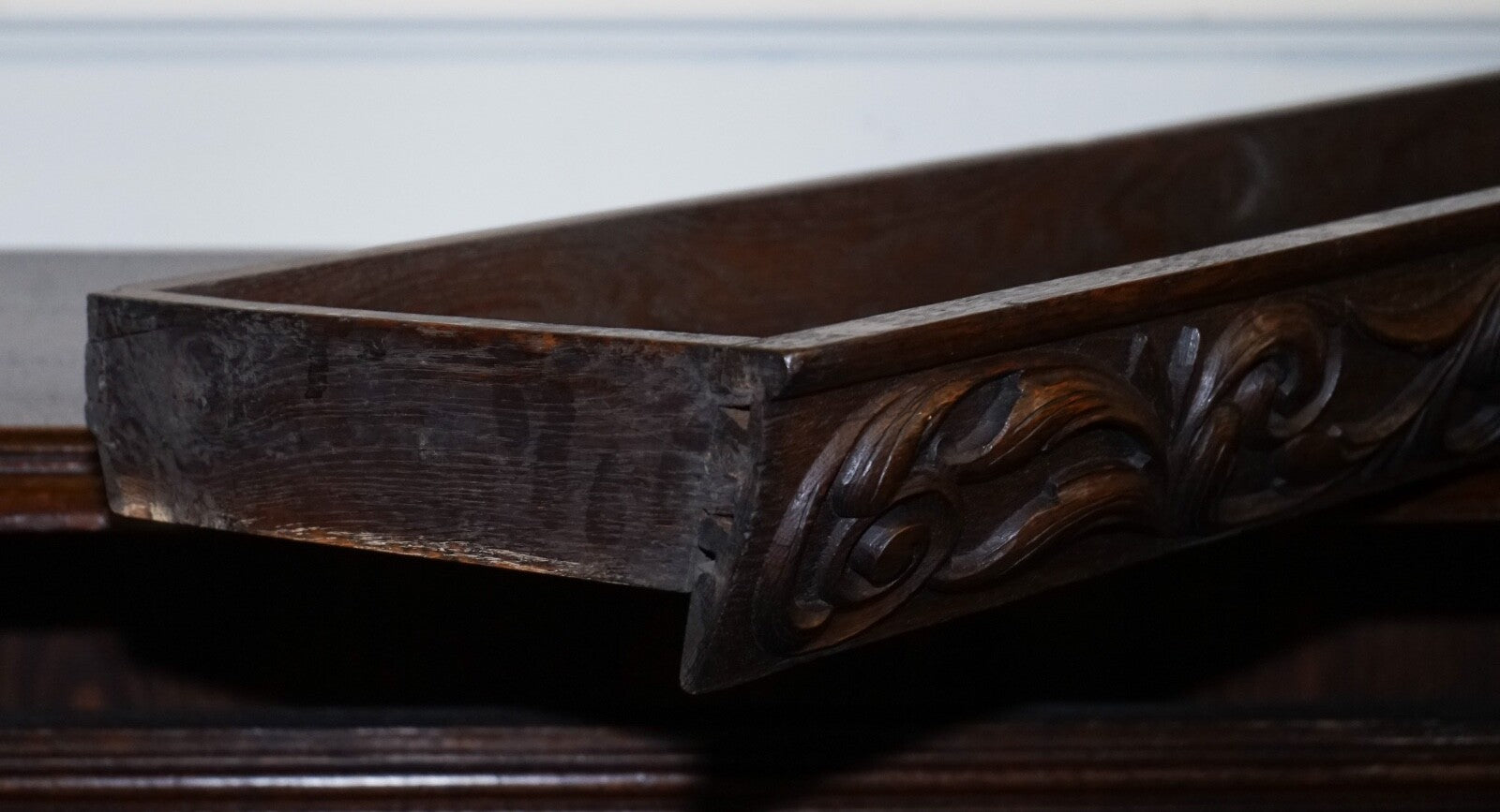 ANTIQUE CIRCA 1800 OAK GREENMAN & LIONHEADS DWARF OPEN BOOKCASE