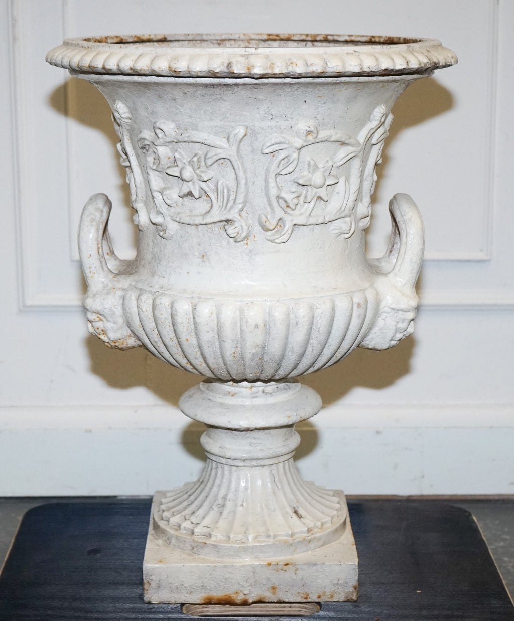 VICTORIAN PAINTED CAST IRON URN FLARED BEADED RIMS ABOVE SCROLLiNG ACANTHUS