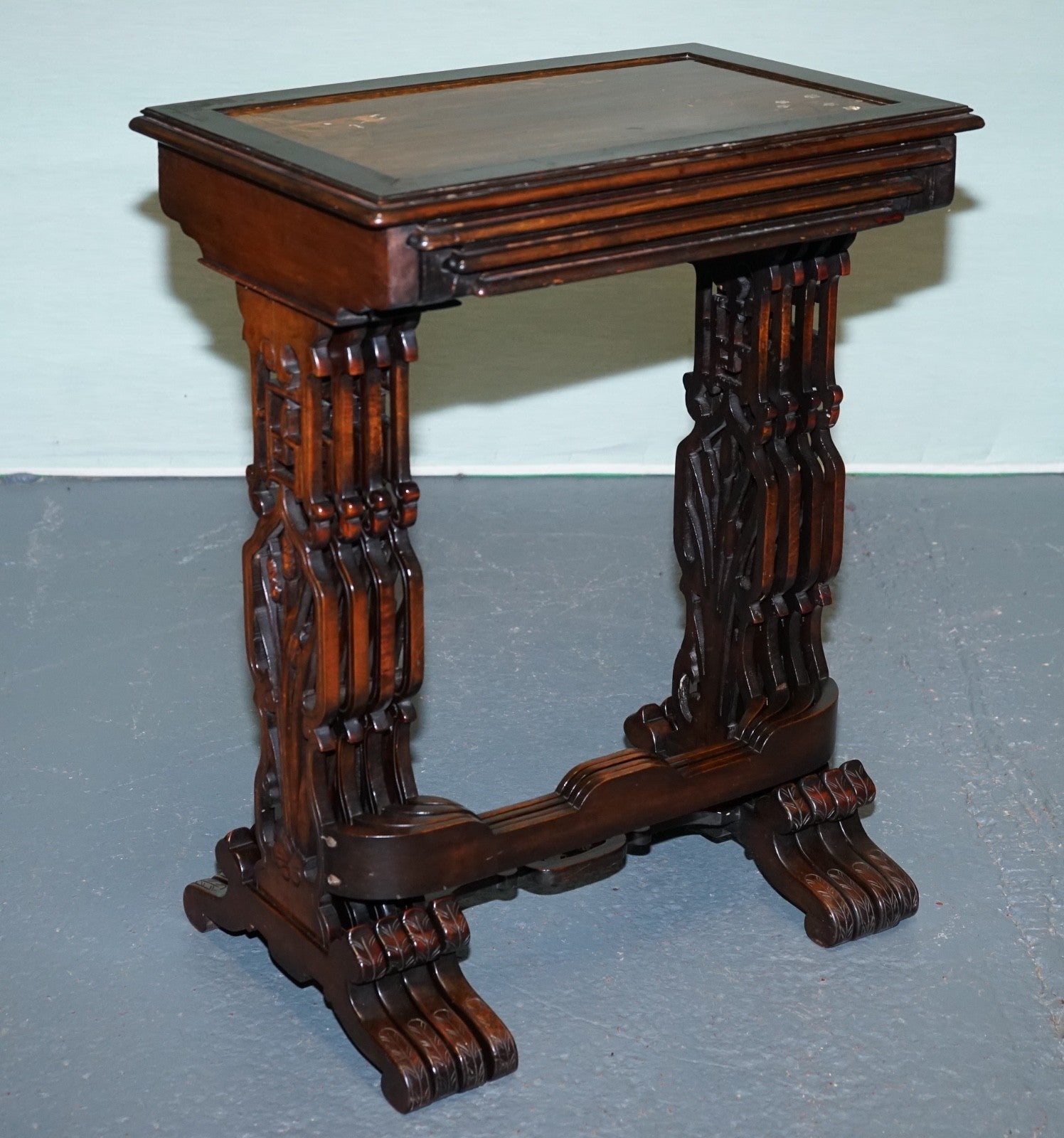 ART NOUVEAU CHINESE EXPORT NESTING TABLES PIERCED FRETWORK BONE & ABALONE C 1900
