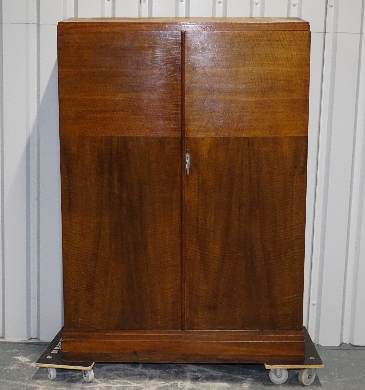 ANTIQUE 1930S ART DECO COMPACTOM REGENT STREET LONDON GENTLEMANS ''YN'' WARDROBE