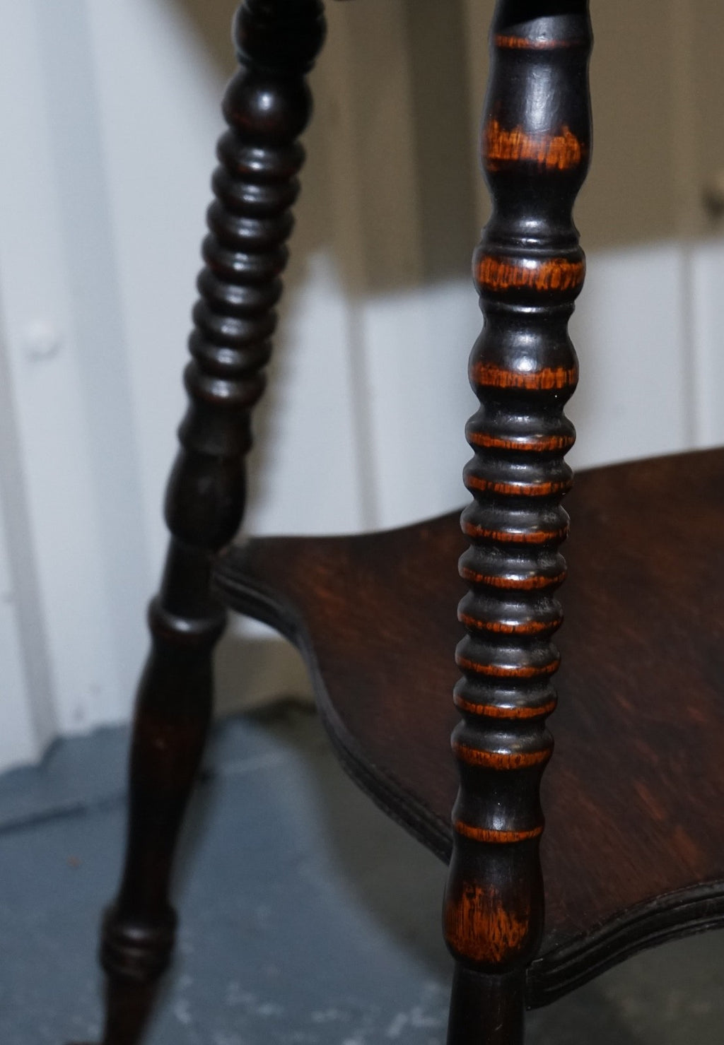 ANTIQUE VICTORIAN TIGER OAK SIDE TABLE TURNED BOBBIN LEGS WITH CAST IRON FEET