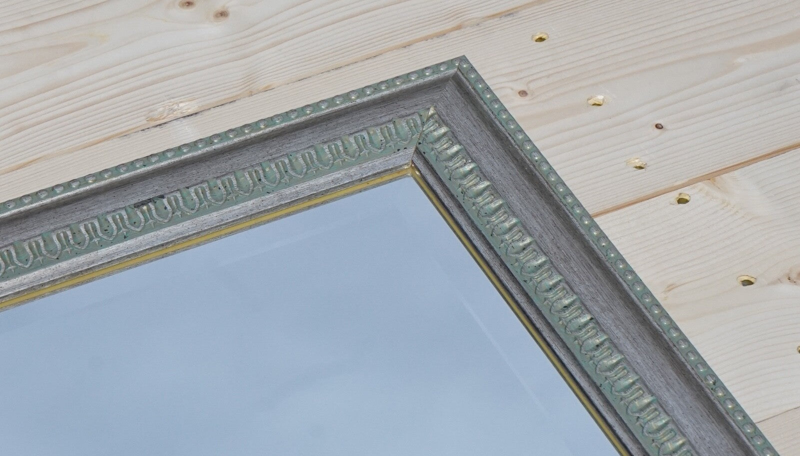GORGEOUS SILVER GREY FRAME BEVELLED HANGING WALL MIRROR