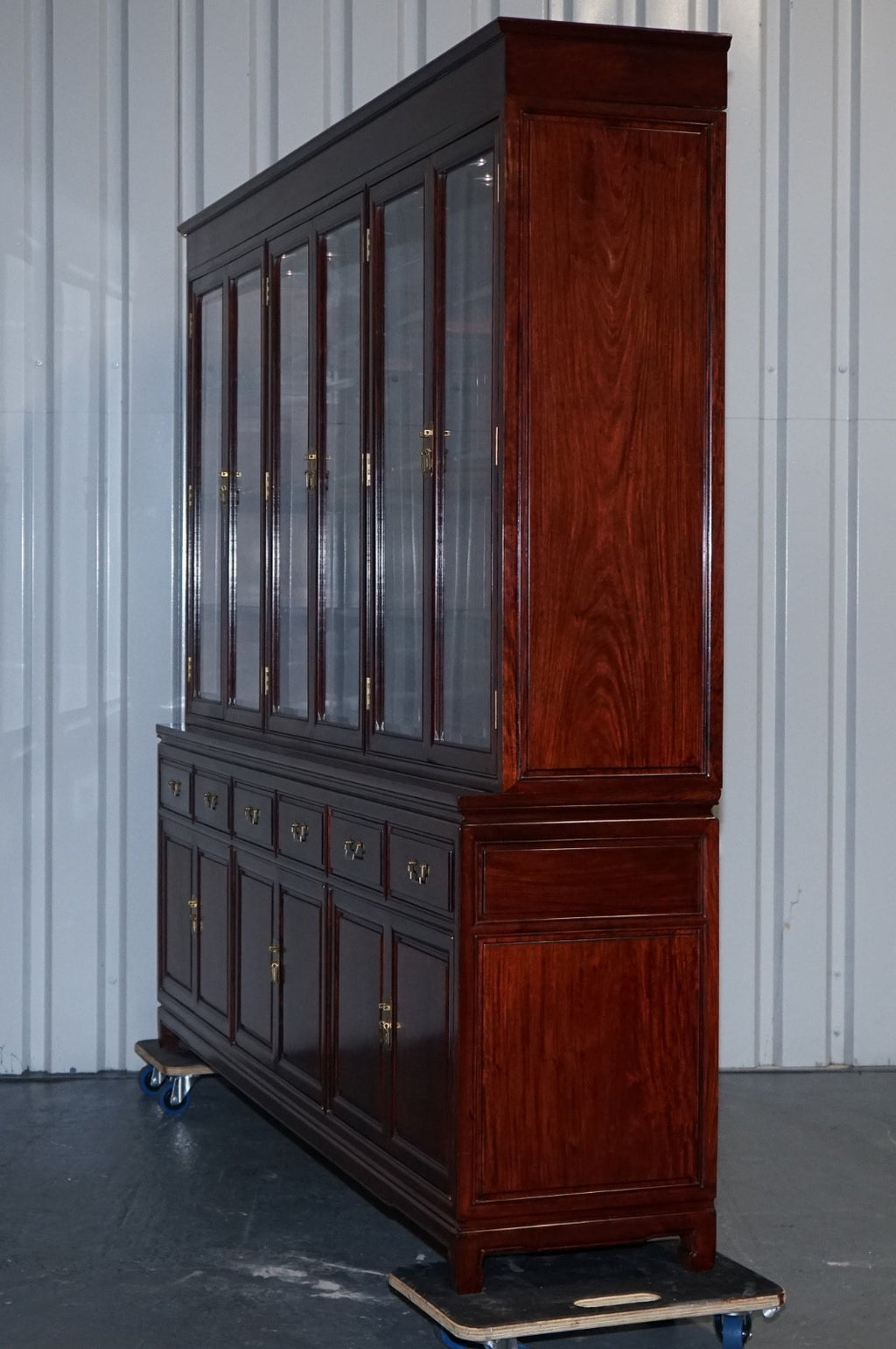 TREMENDOUS ORIENTAL CHINESE TEAK BOOKCASE DISPLAY CABINET WITH SIX DOORS