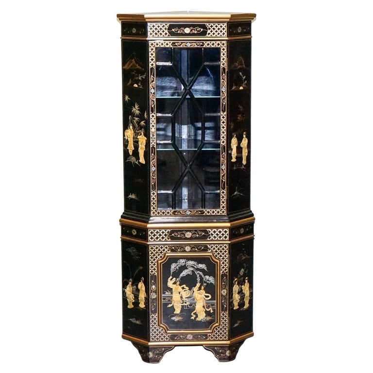 ELEGANT VINTAGE BLACK LACQUERED CORNER CABINET MOTHER PEARL & GILT INLAY