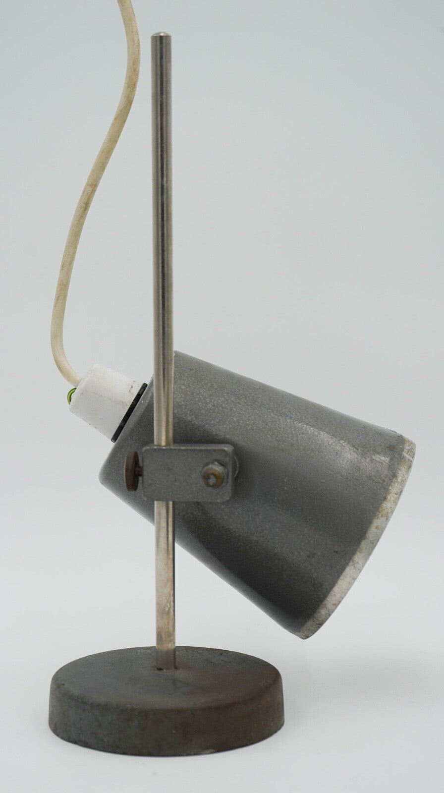 1940'S ENGLISH SALVAGED LABORATORY SCHOOL TABLE ADJUSTABLE LIGHT 006