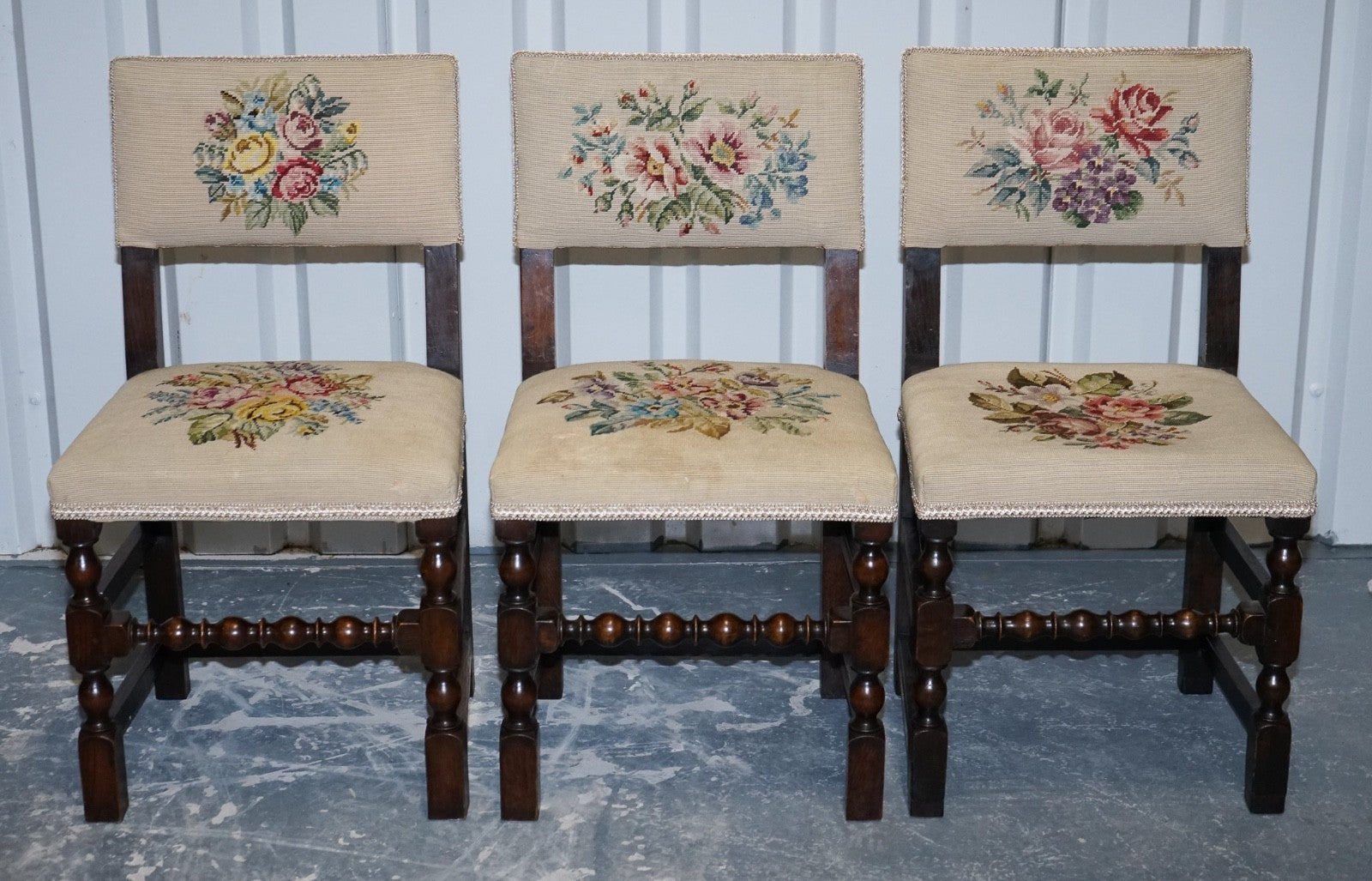 ENGLISH VICTORIAN SET OF SIX ORIGINAL FLORAL TAPESTRY UPHOLSTERY DINNING CHAIRS