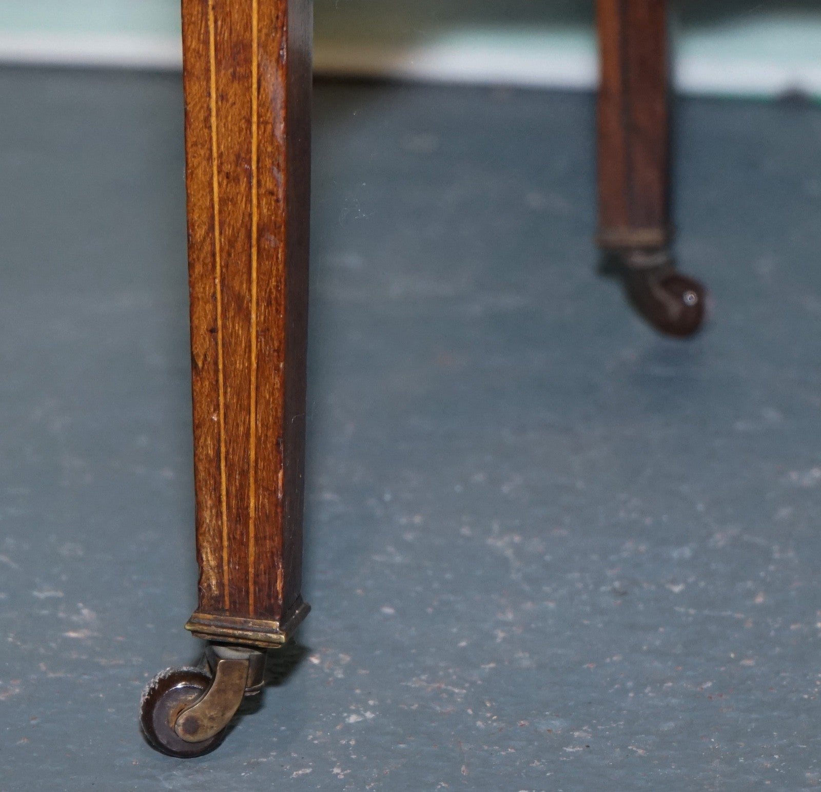 VICTORIAN LADIES WRITING DAVENPORT DESK WITH INLAY & LEATHER WRITING SURFACE