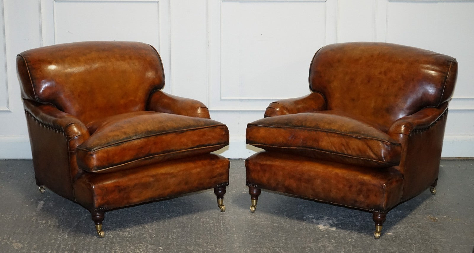 LARGE PAIR OF HOWARD STYLE HAND DYED LEATHER ARMCHAIRS FEATHER FILLED CUSHIONS