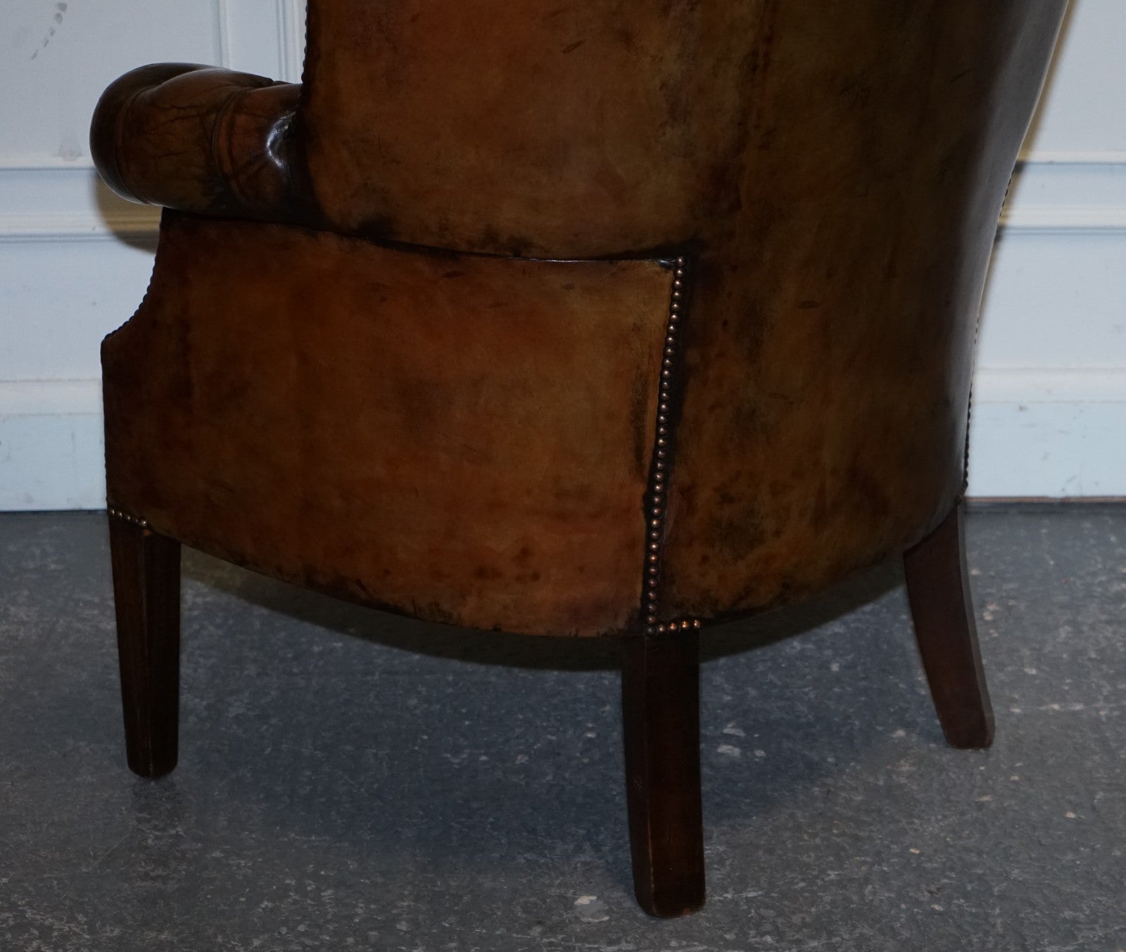 RESTORED CHESTERFIELD HAND DYED LEATHER PORTERS WINGBACK ARMCHAIR