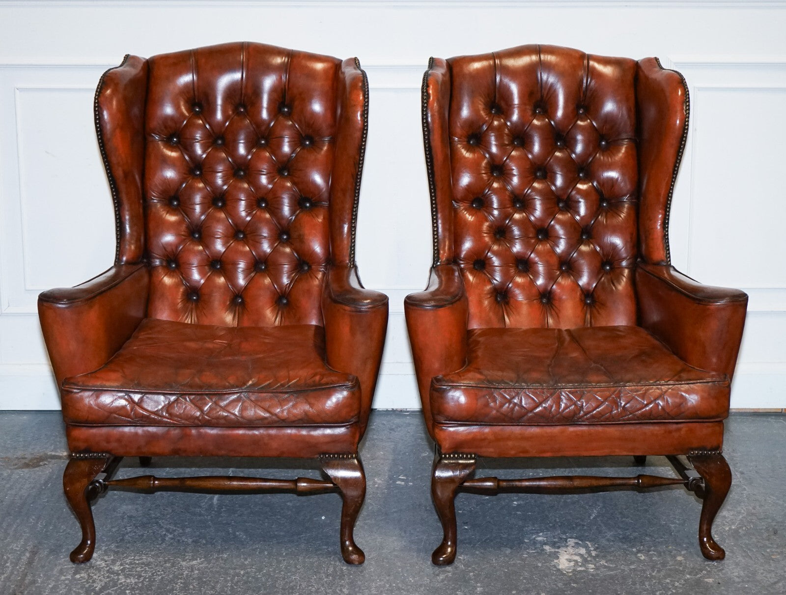 PAIR OF WILLIAM MORRIS FLAT ARM CHESTERFIELD WINGBACK BORDEAUX ARMCHAIRS