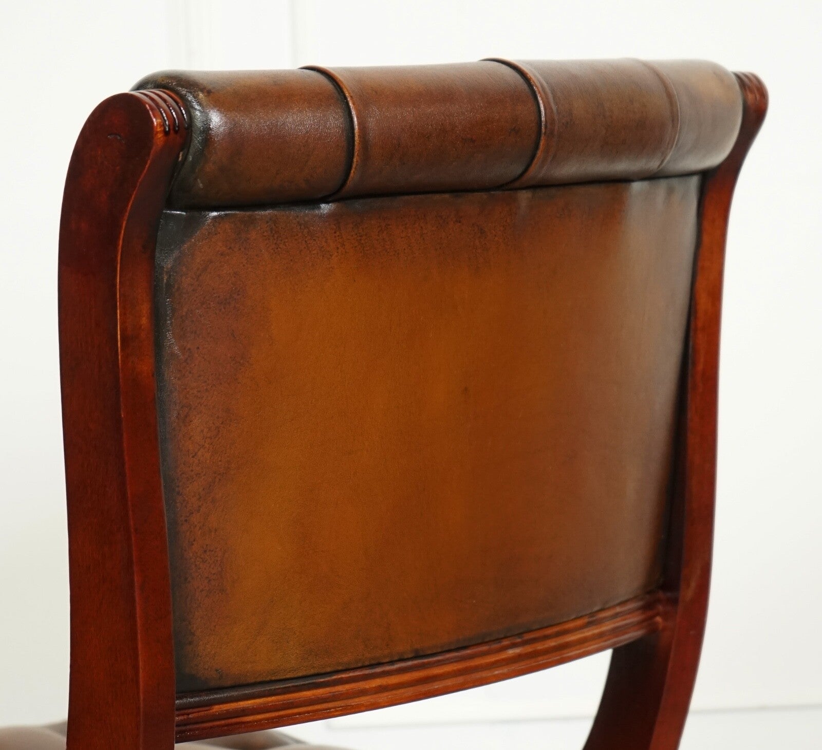 SET OF 6 RESTORED CHESTERFIELD LEATHER DINING CHAIRS J1