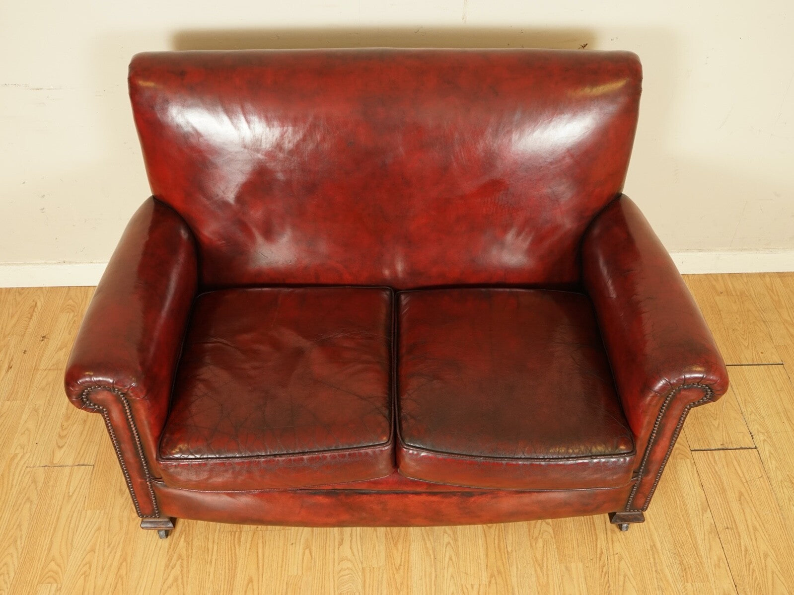 STUNNING VICTORIAN BURGUNDY GENTLEMAN'S CLUB HAND DYED LEATHER SOFA