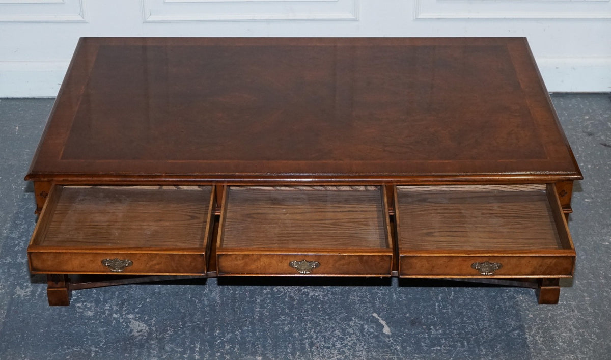 LARGE GEORGIAN STYLE BURR WALNUT COFFEE TABLE BY BRIGHTS OF NETTLEBED LONDON