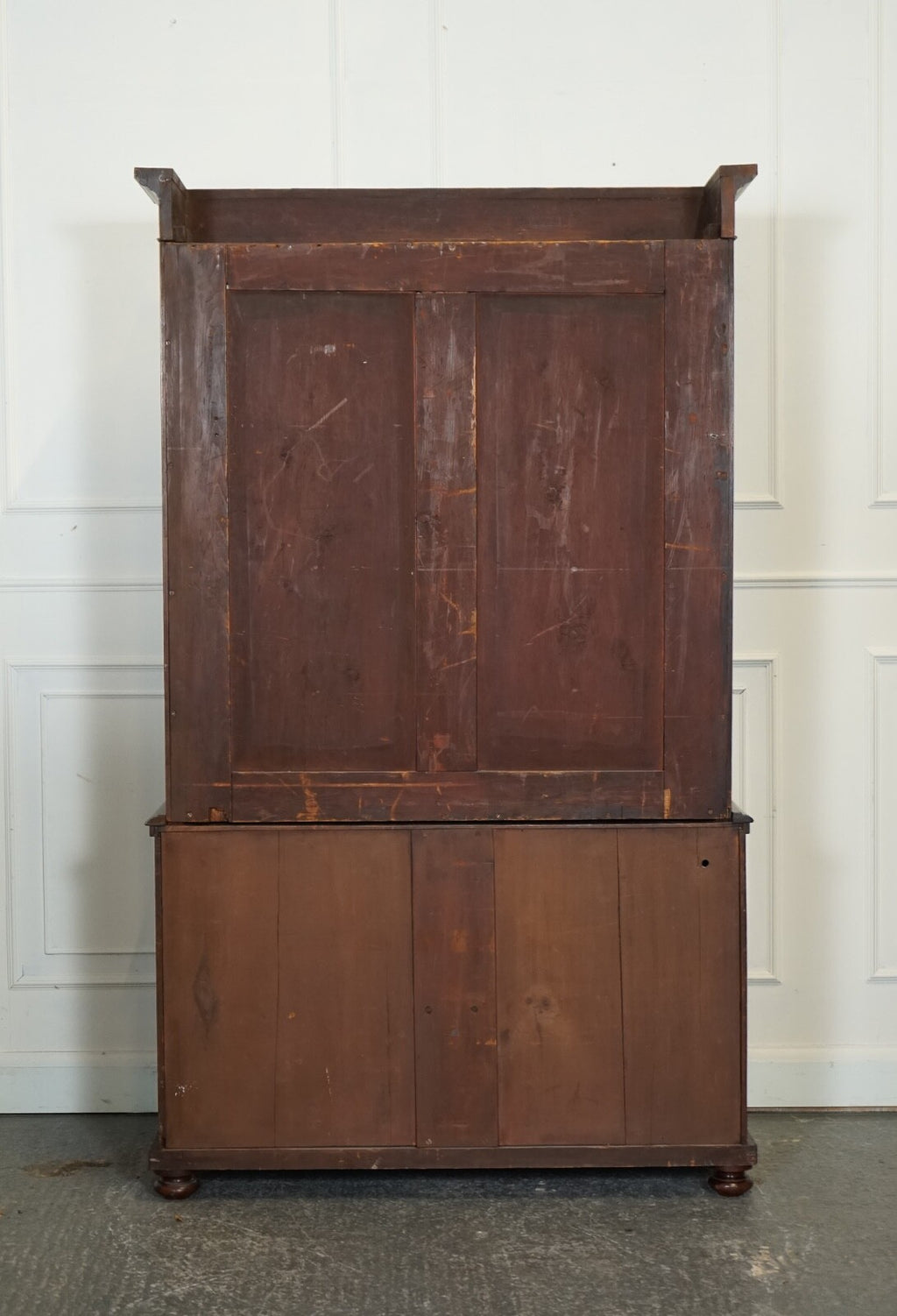 ANTIQUE DRESSER BOOKCASE DISPLAY CABINET ON CHEST OF DRAWERS BLACK LEATHER TOP