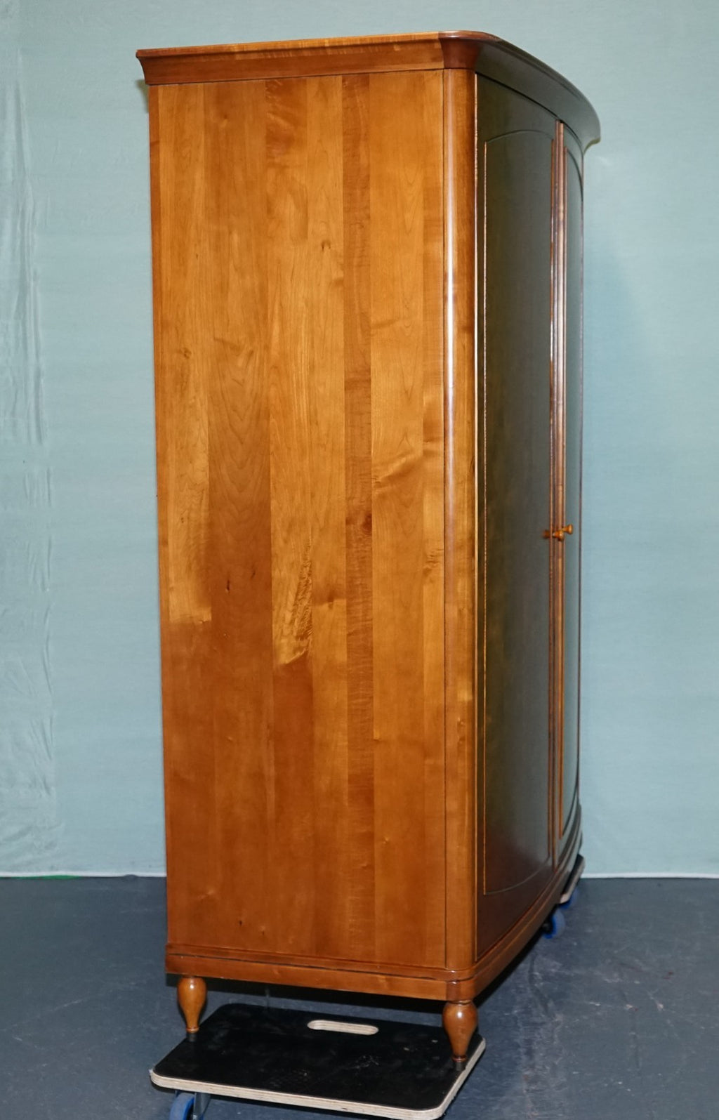 FRENCH STYLE WILLIS & GAMBIER ROCHELLE COLLECTION DOUBLE WARDROBE
