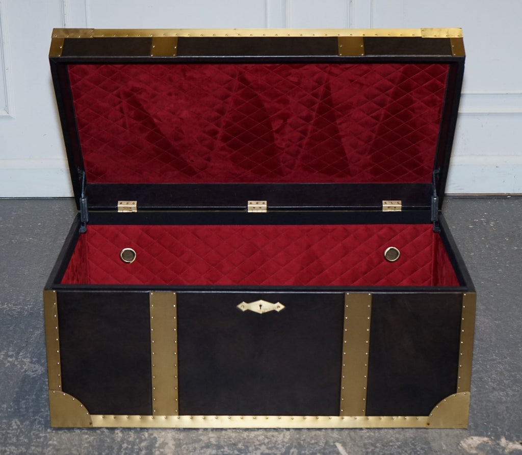 TIMOTHY OULTON CUMBERLAND COLLECTION STORAGE TRUNK WITH RED VELVET LINING