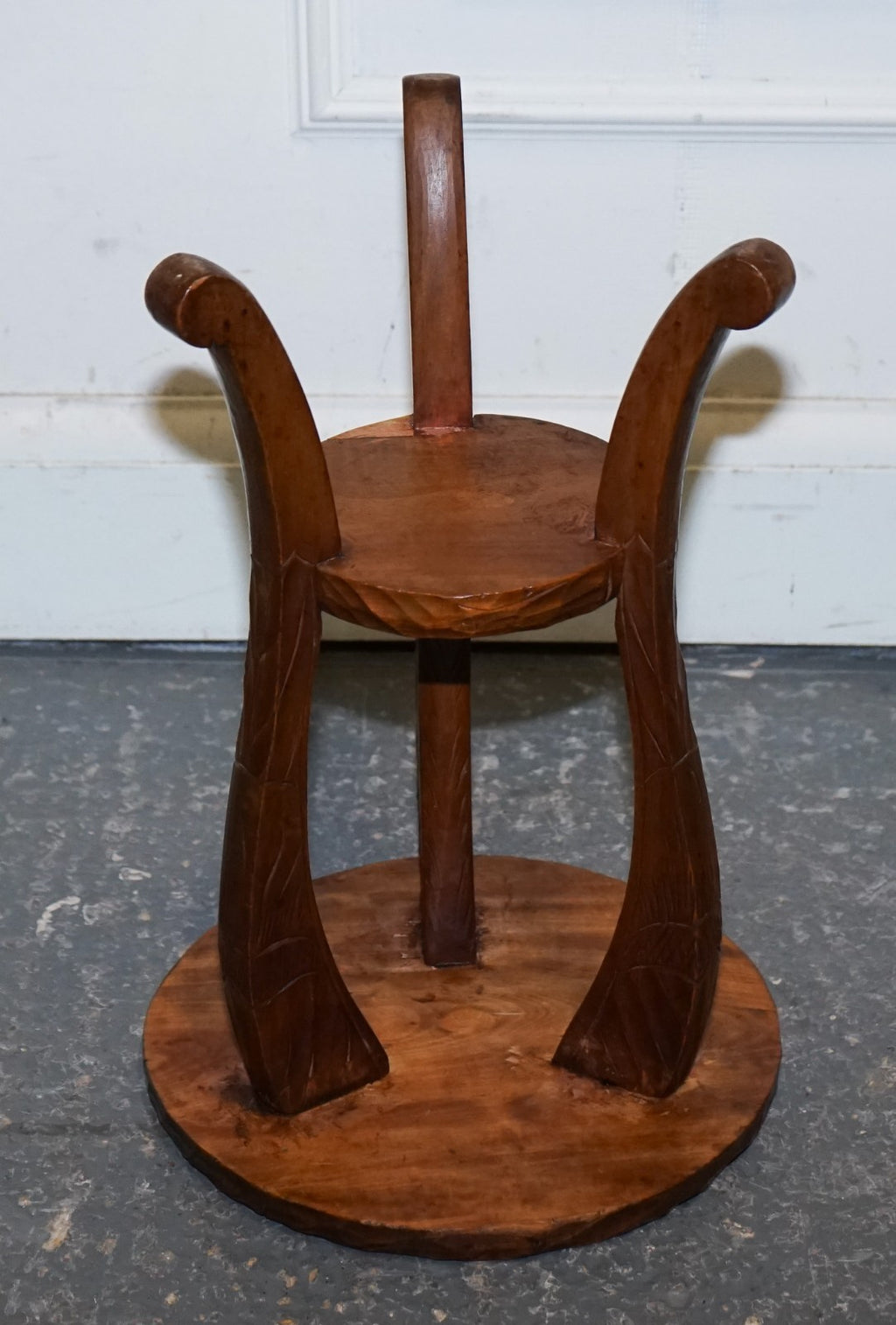 RESTORED 19TH CENTURY LIBERTYS LONDON HAND CARVED OCCASIONAL SIDE LAMP TABLE