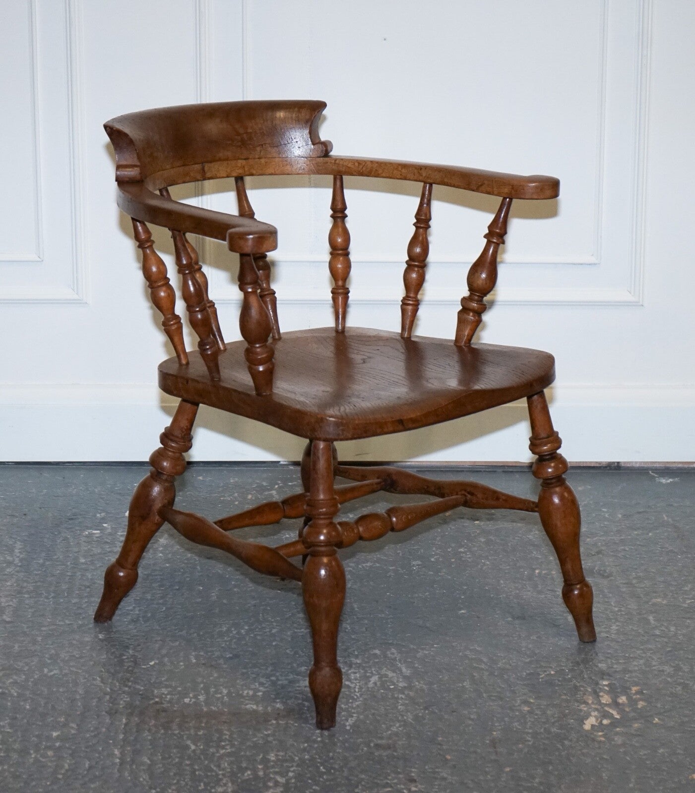 GORGEOUS PATINA EDWARDIAN SOLID ELM BOW BACK SMOKERS CAPTAINS CHAIR