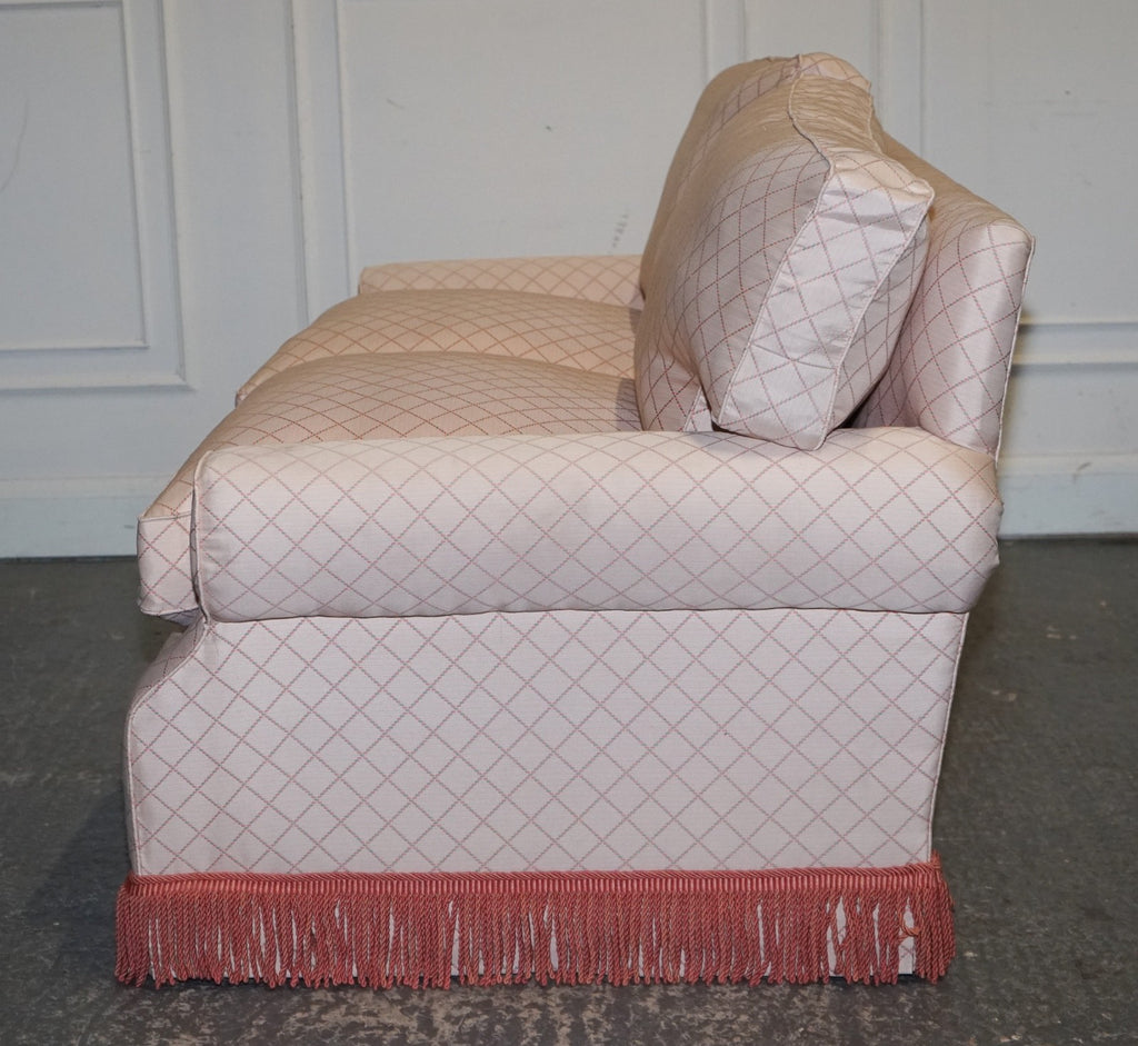 TRADITIONAL ENGLISH COUNTRY HOUSE TWO SEATER SOFA BED FEATHER FILLED CUSHIONS