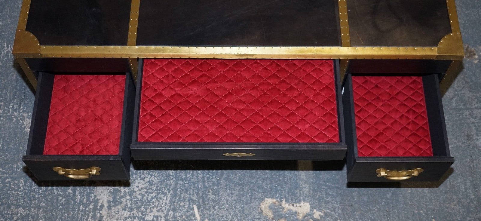 TIMOTHY OULTON CUMBERLAND COLLECTION AGED LEATHER DESK RED VELVET LINING