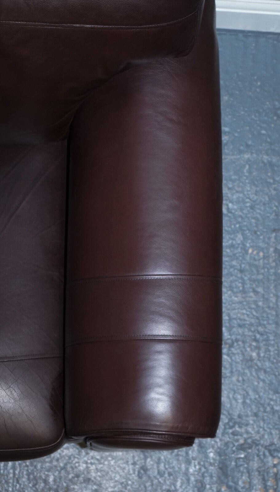 PAIR OF LARGE COMFORTABLE BROWN LEATHER ARMCHAIRS, MATCHING SOFA AVAILABLE