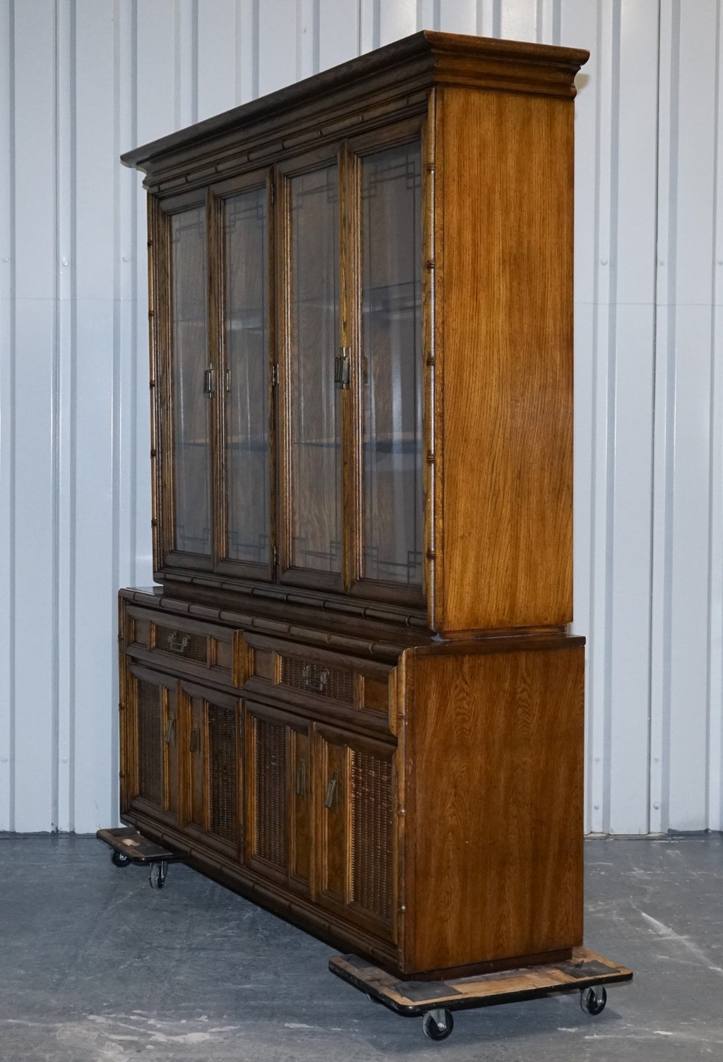 VINTAGE AMERICAN FAUX BAMBOO STYLE DISPLAY CABINET BOOKCASE BY BURLINGTON