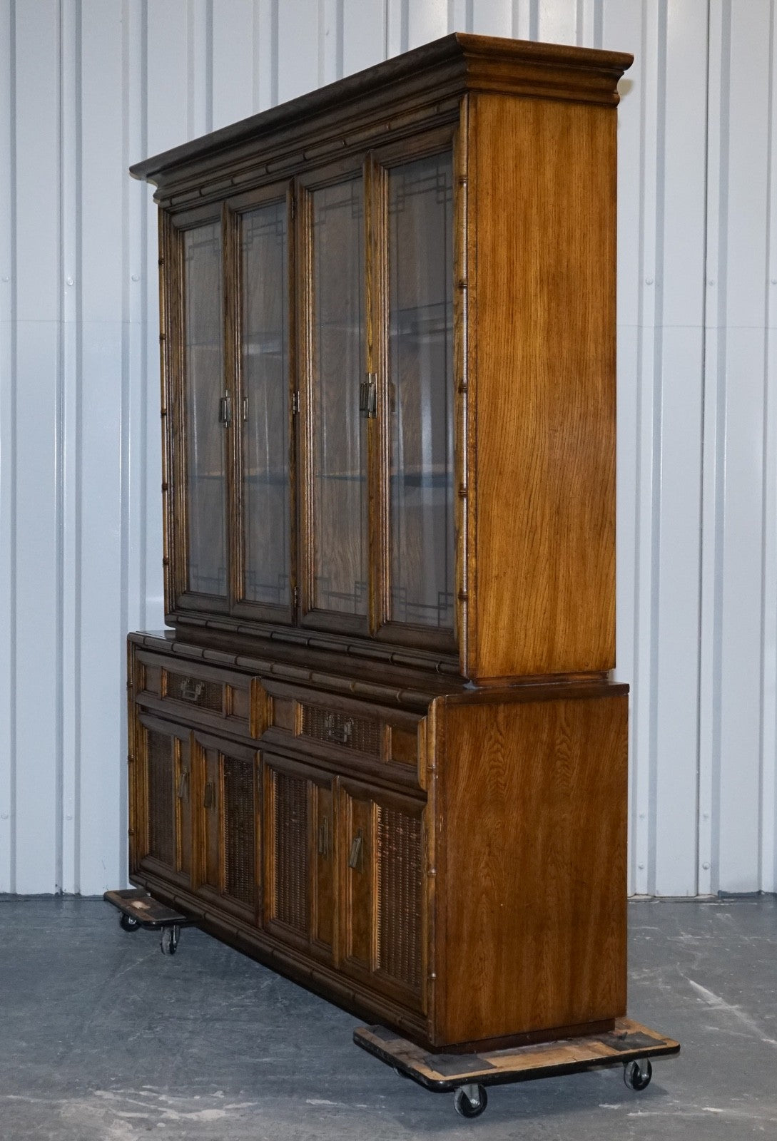 VINTAGE AMERICAN FAUX BAMBOO STYLE DISPLAY CABINET BOOKCASE BY BURLINGTON