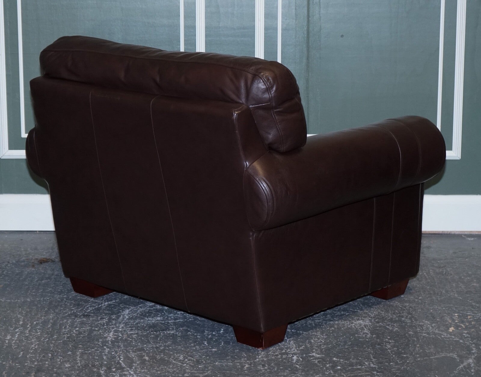 PAIR OF LARGE COMFORTABLE BROWN LEATHER ARMCHAIRS, MATCHING SOFA AVAILABLE