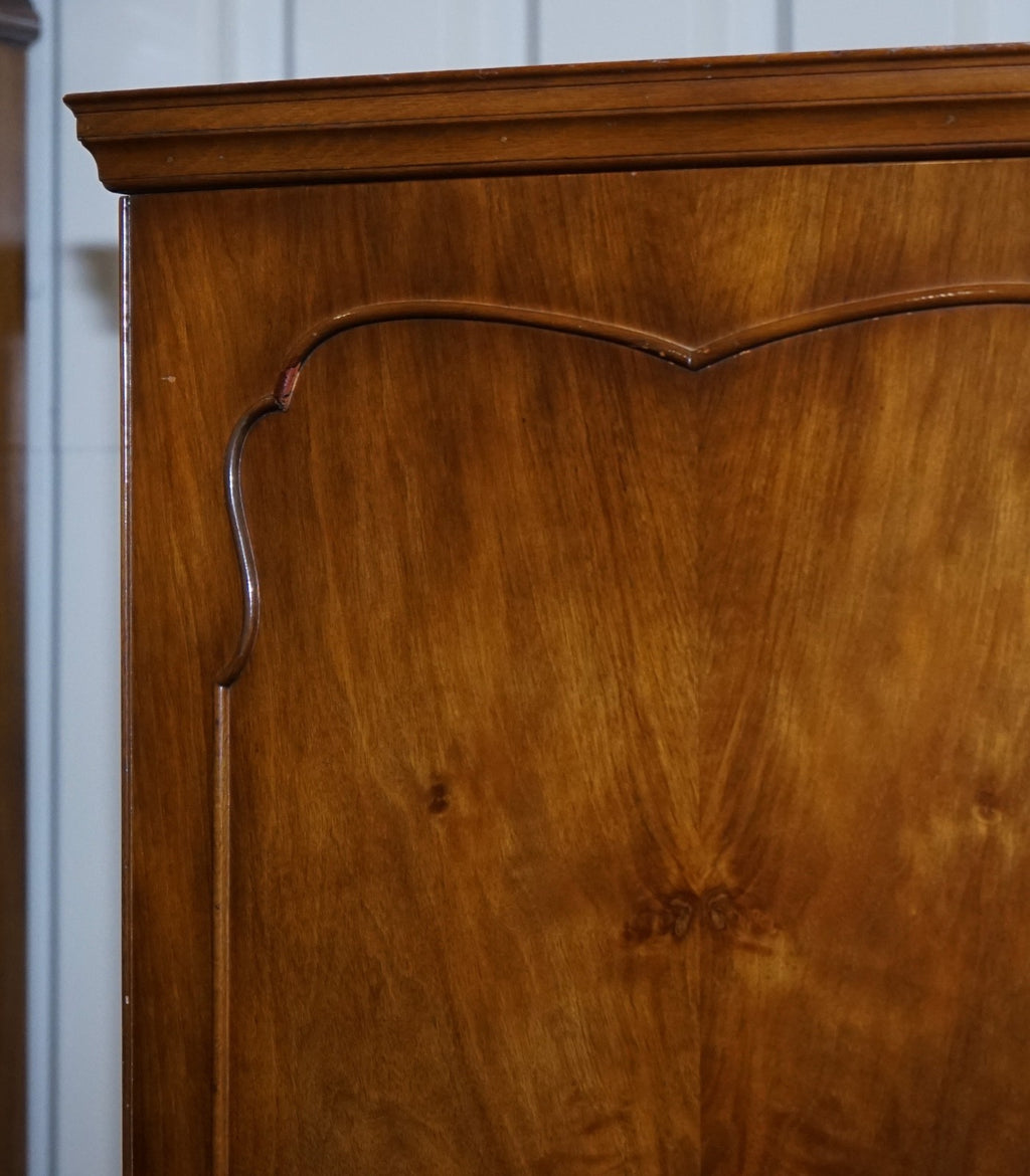 STUNNING 1920'S ENGLISH WALNUT ART DECO DOUBLE WARDROBE QUEEN ANNE LEGS