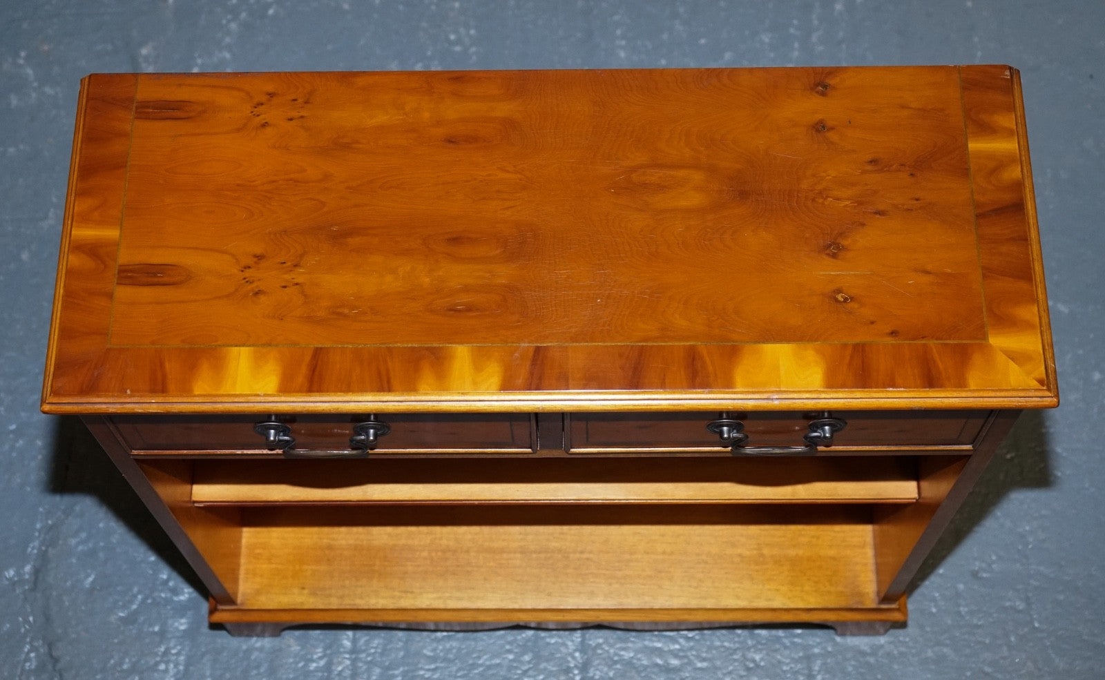 VINTAGE BURR YEW WOOD OPEN DWARF LIBRARY BOOKCASE WiTH TWO DRAWERS & SHELF