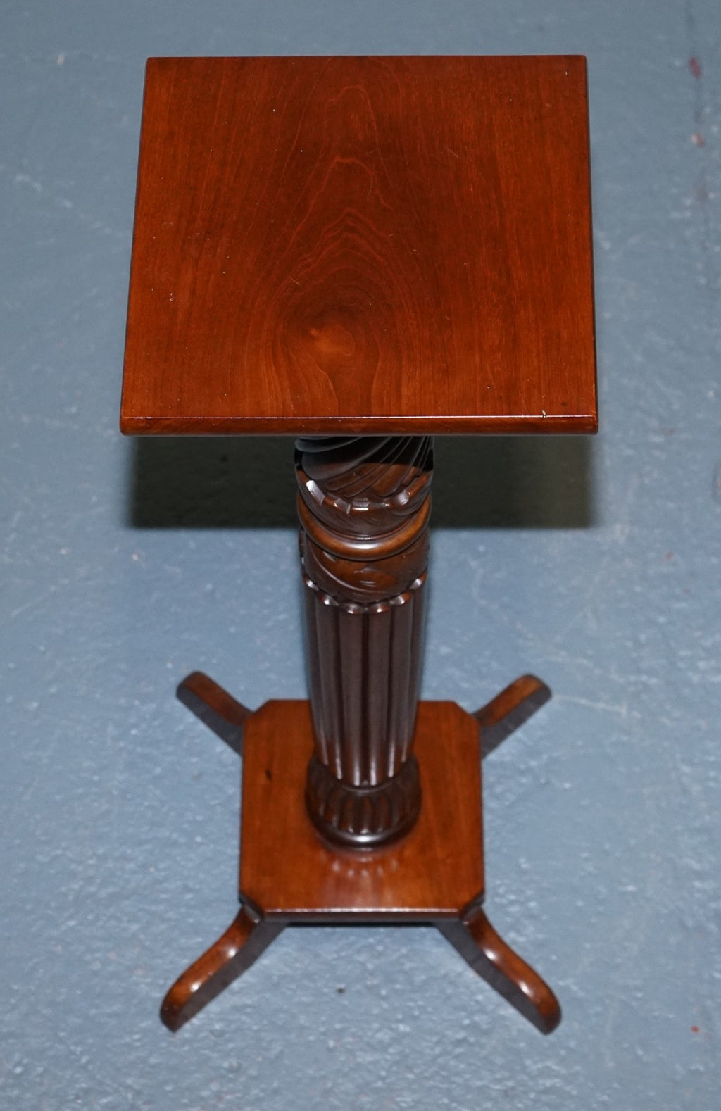 VINTAGE CARVED HARDWOOD BARLEY TWIST PEDESTAL STAND DISPLAY PLANT STAND