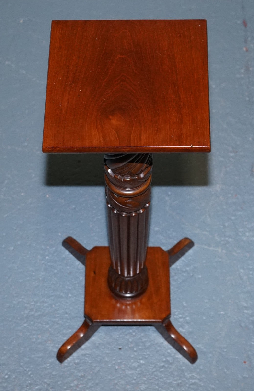 VINTAGE CARVED HARDWOOD BARLEY TWIST PEDESTAL STAND DISPLAY PLANT STAND