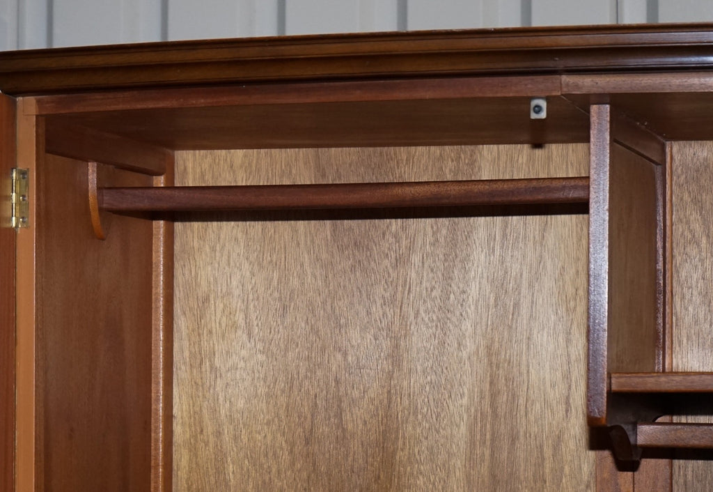 STUNNING 1920'S ENGLISH WALNUT ART DECO DOUBLE WARDROBE QUEEN ANNE LEGS