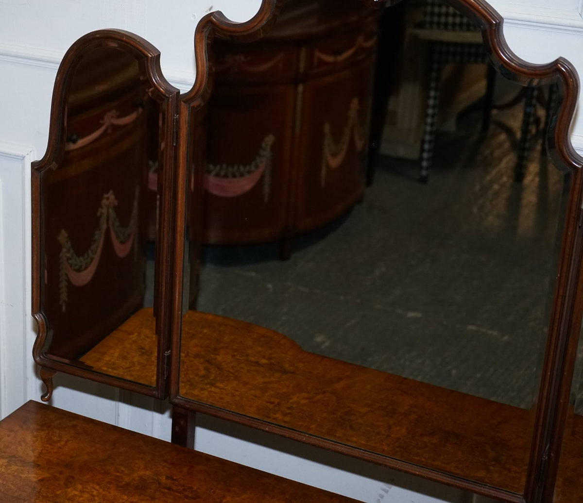 FINE ANTIQUE 1920'S BURR WALNUT HAND CARVED DRESSING TABLE WITH  FOLDING MIRRORS