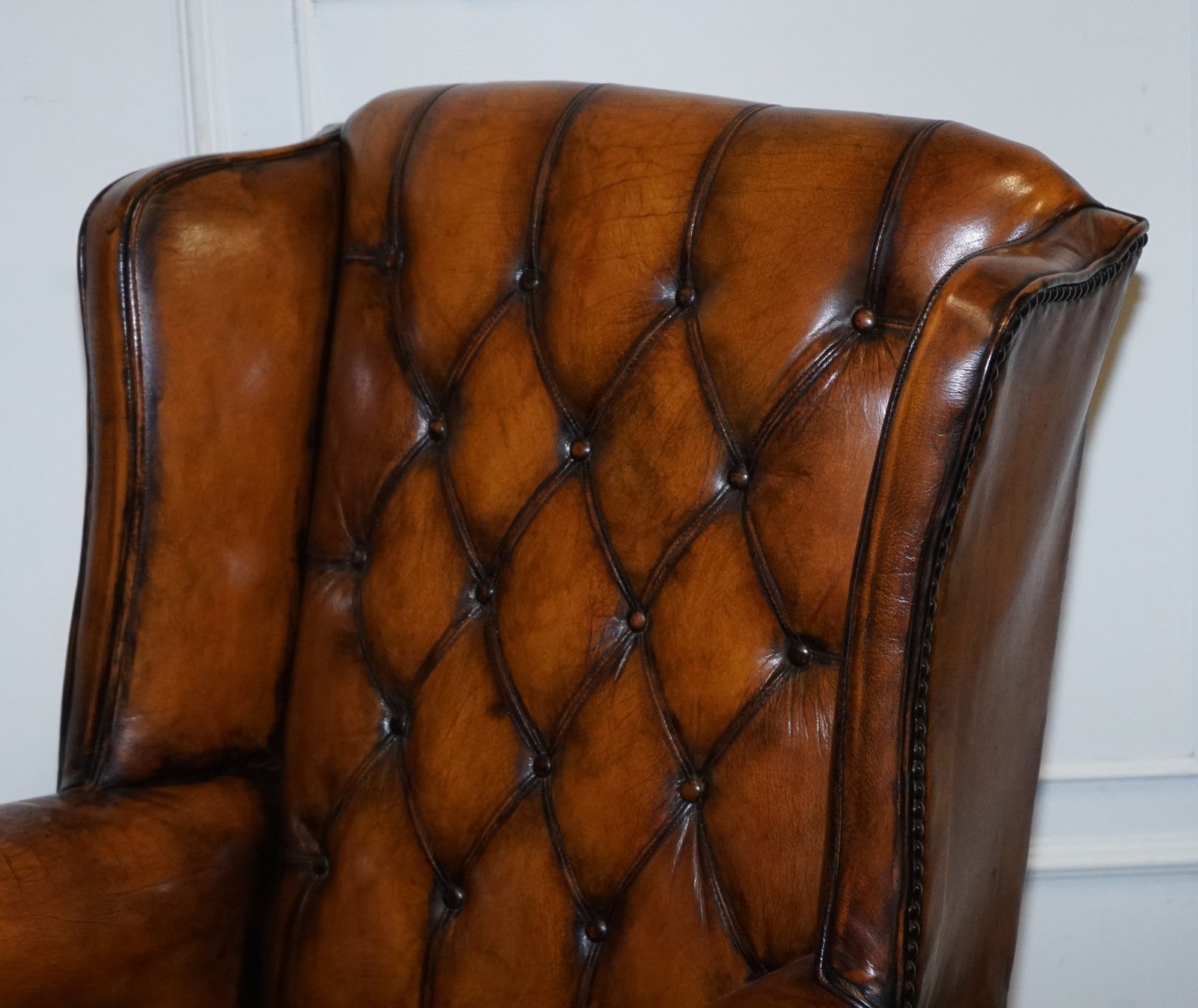 STUNNING 1960'S HAND DYED BROWN LEATHER CHESTERFIELD WINGBACK ARMCHAIRS