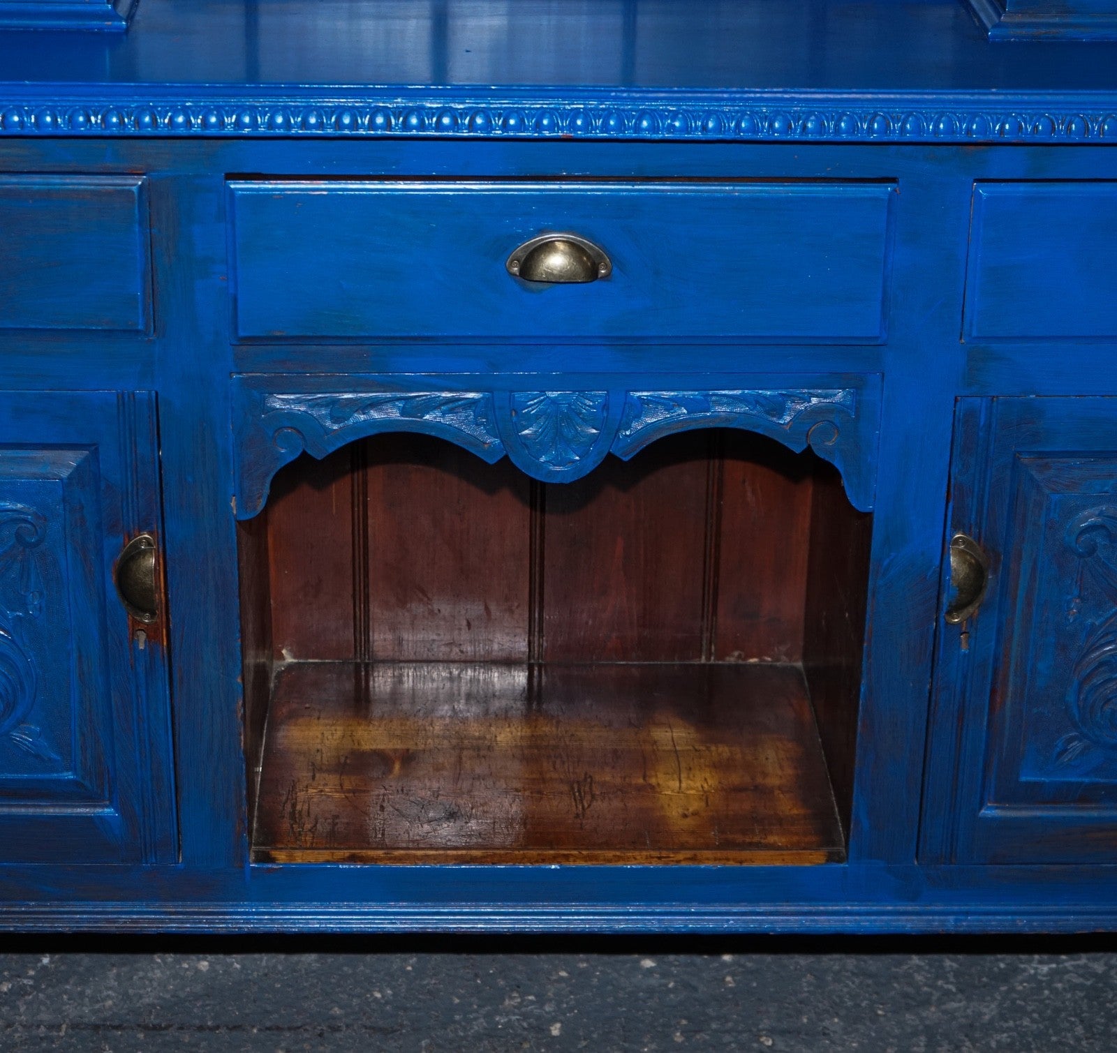 ANTIQUE VICTORIAN VIBRANT BLUE HAND PAINTED KITCHEN CUPBOARD CABINET